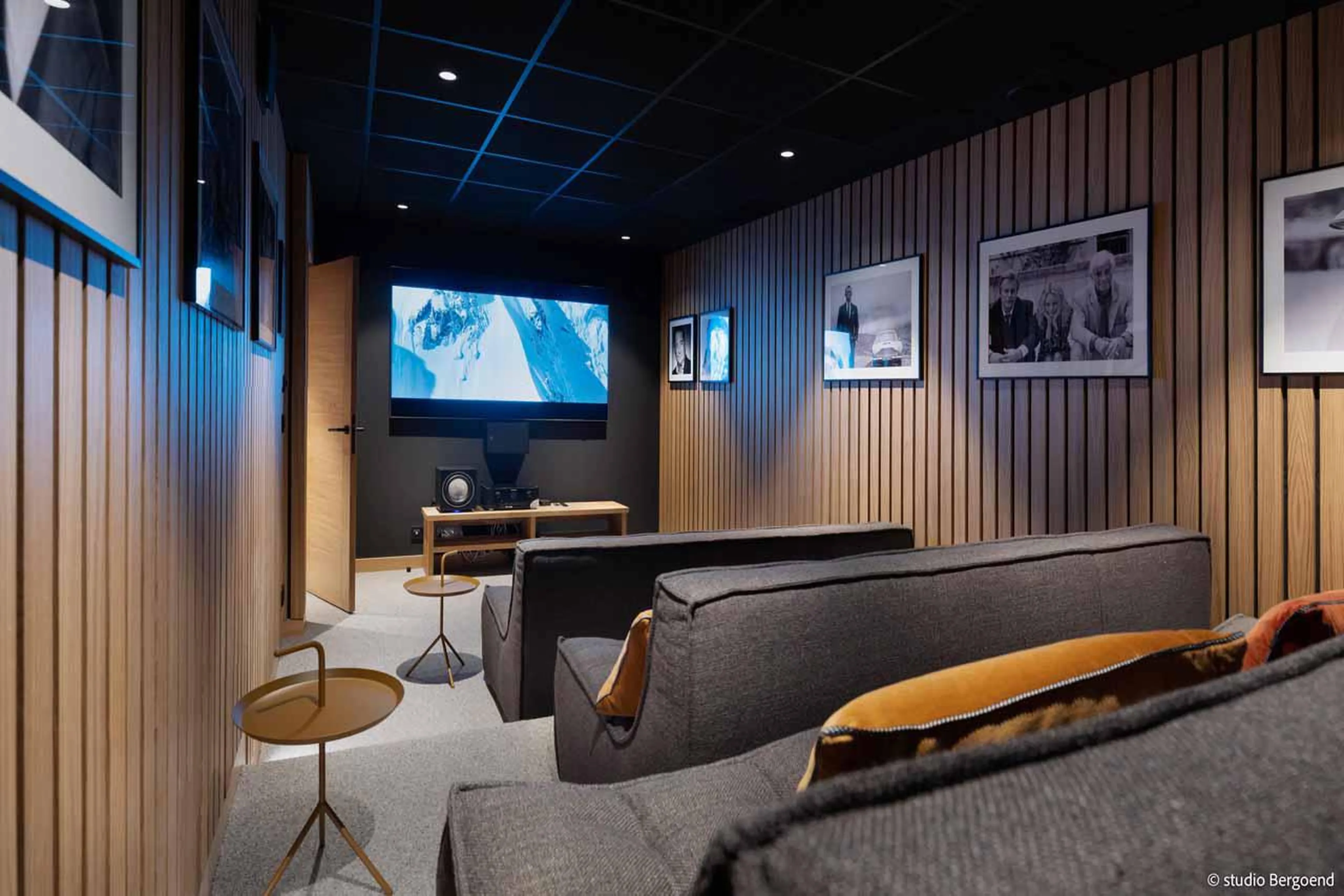 Cinema room at Chalet Osarcs Mille 8 in Les Arcs