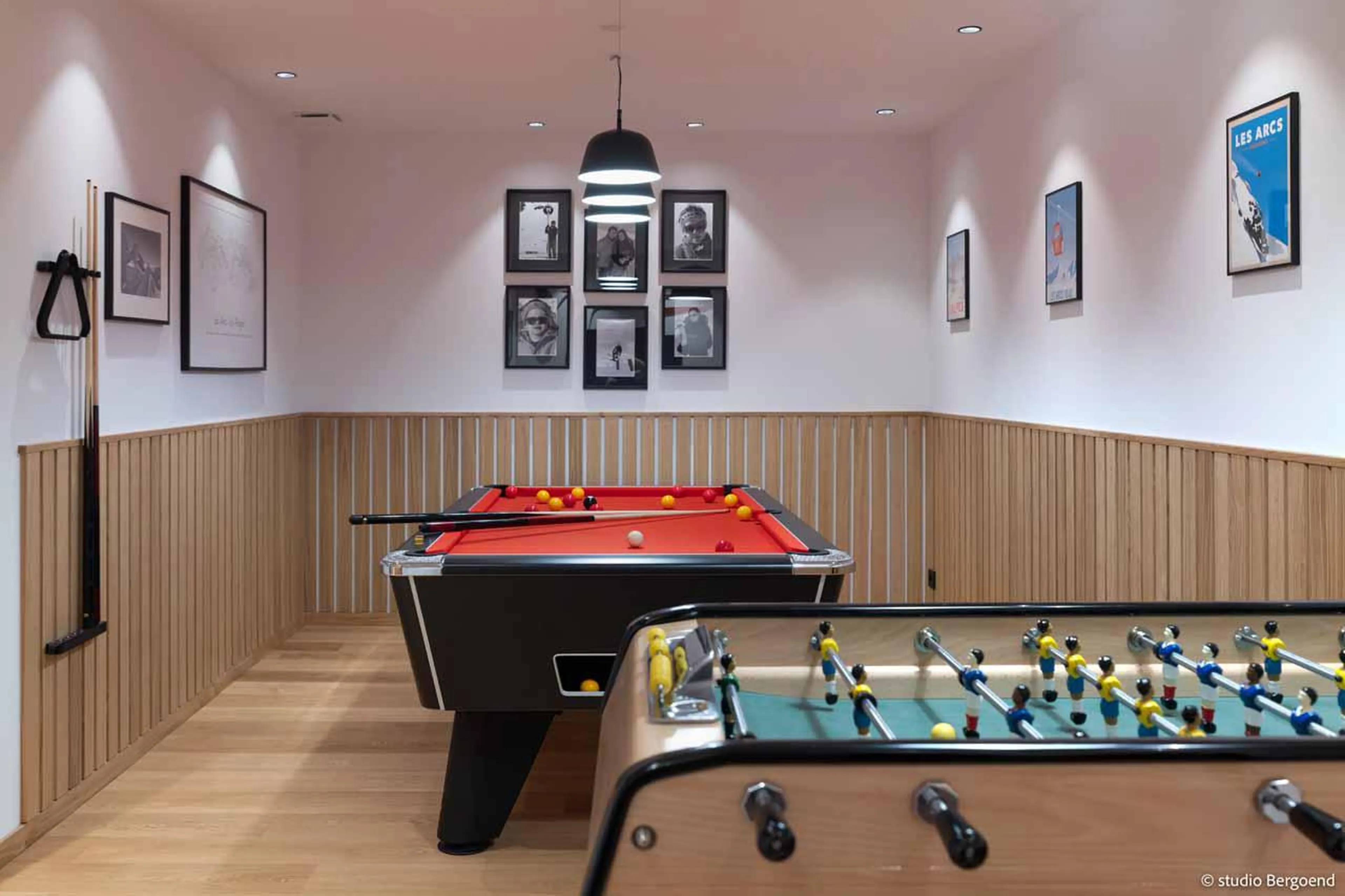 Games room at Chalet Osarcs Mille 8 in Les Arcs