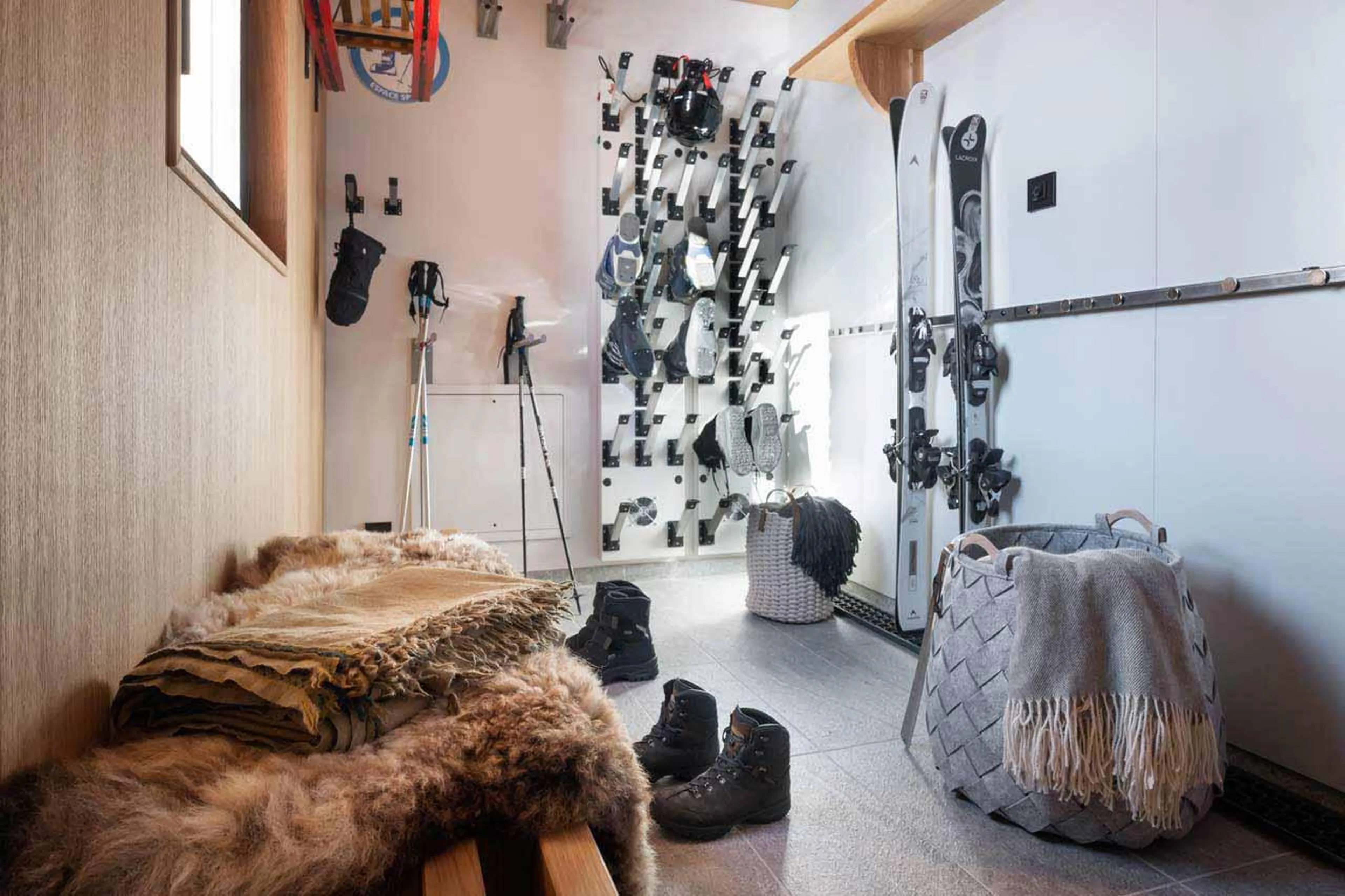 Ski room at Chalet Osarcs Mille 8 in Les Arcs