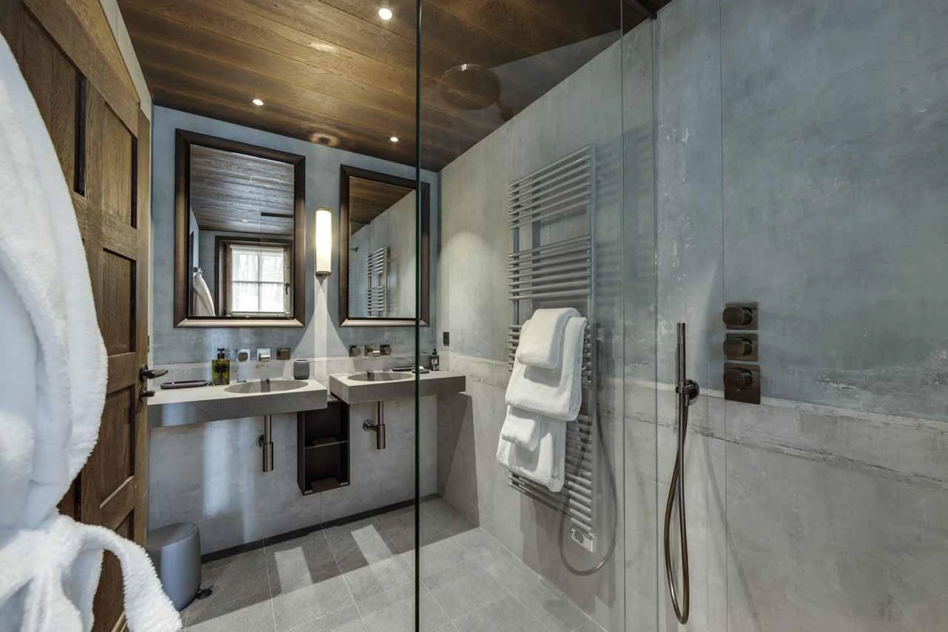 Bathroom three at Chalet Ottawa in Val d'Isere