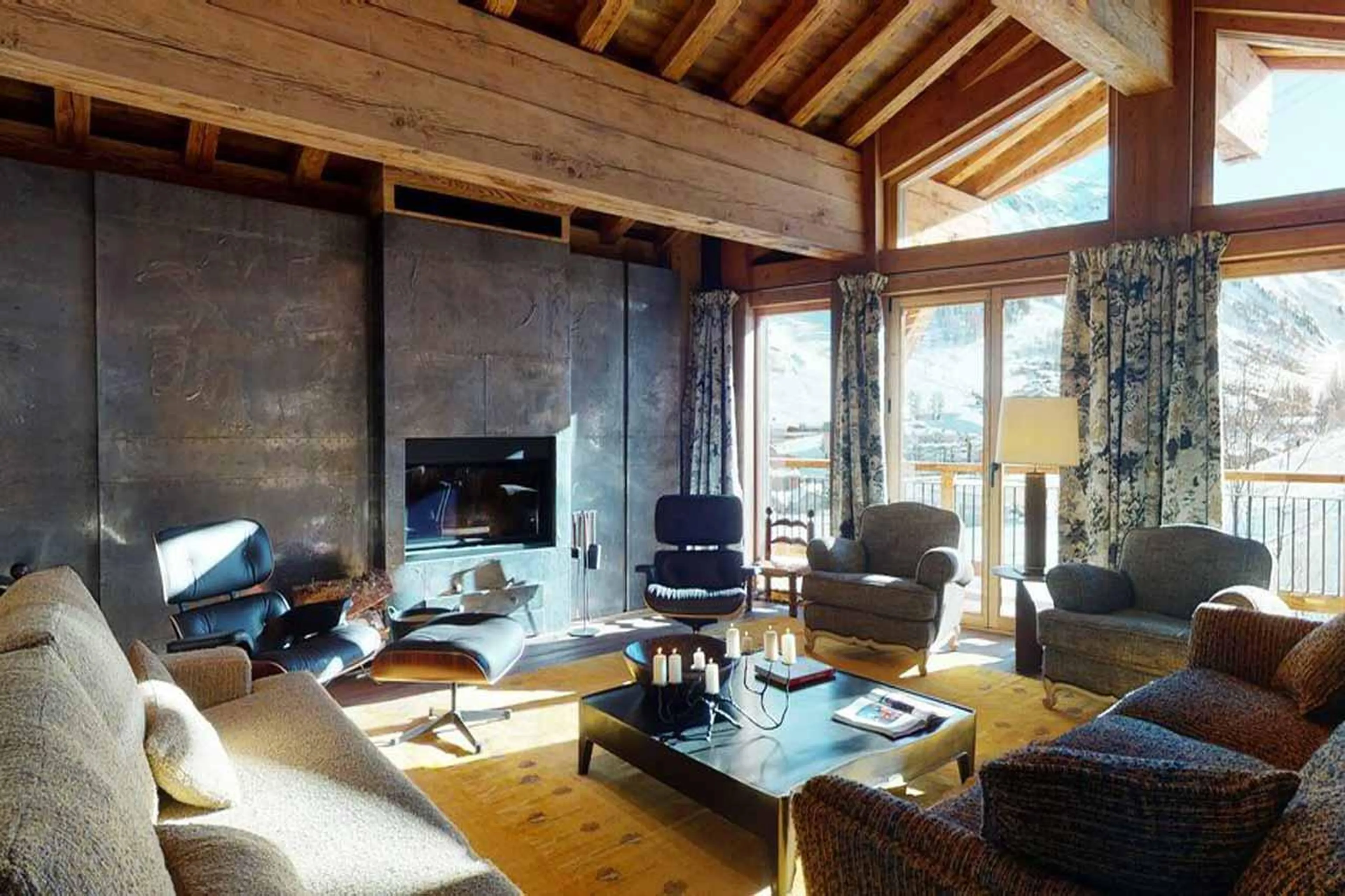 Sofas and armchairs at Chalet Ottawa in Val d'Isere