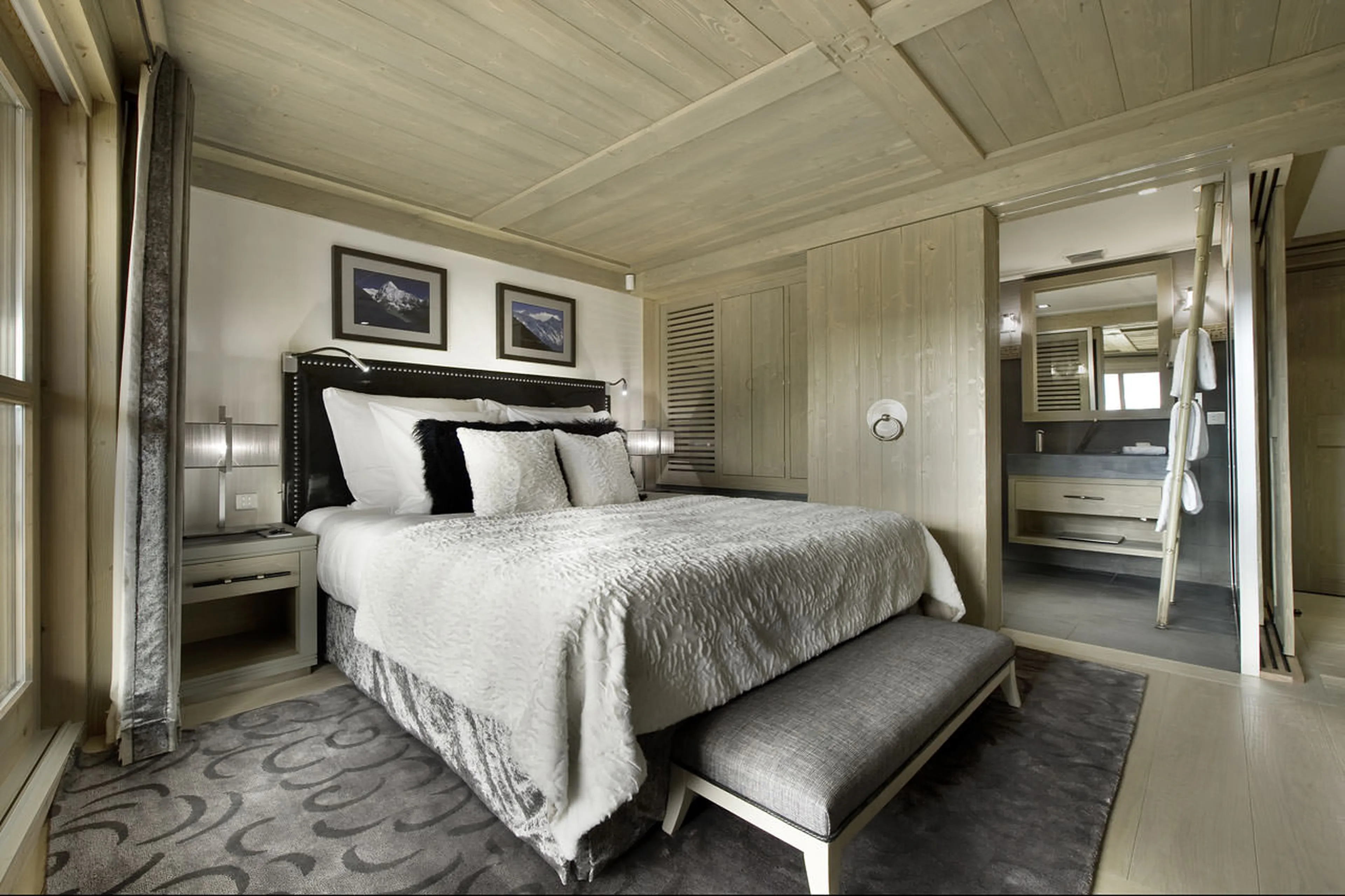 Bedroom three at Chalet Panmah in Courchevel 1850