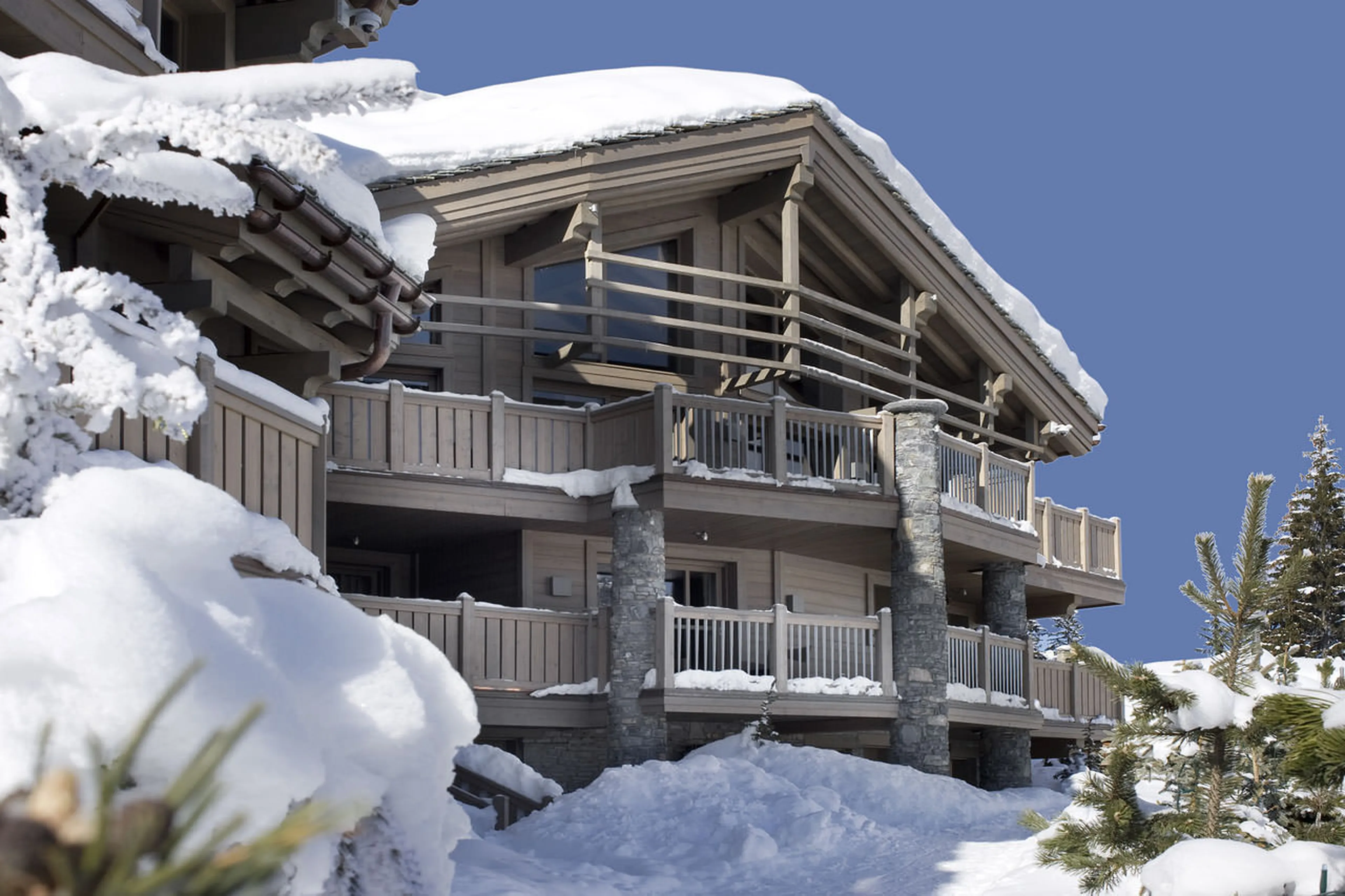 Exterior of Chalet Panmah in Courchevel 1850