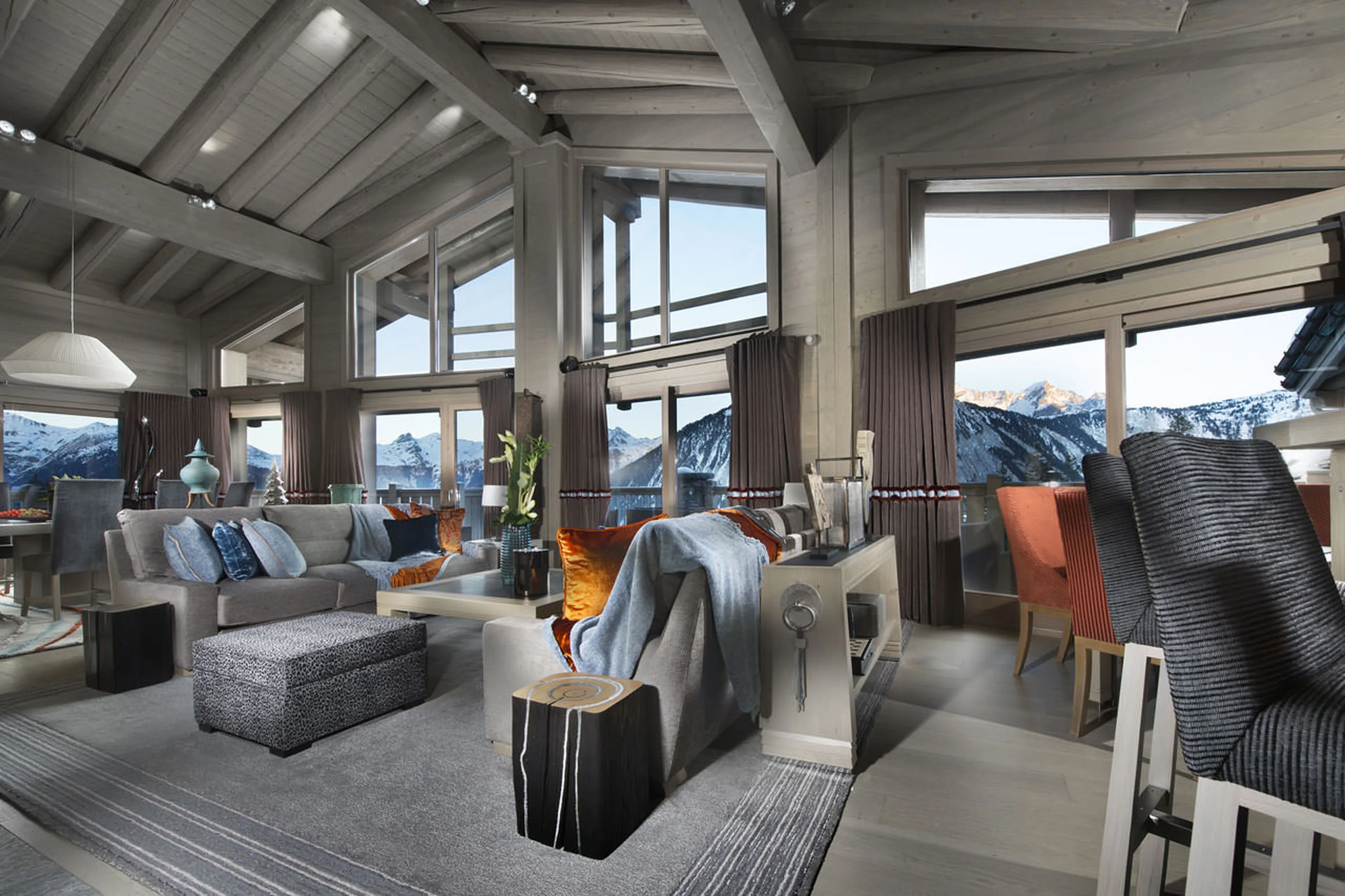 Open plan living area at Chalet Panmah in Courchevel 1850