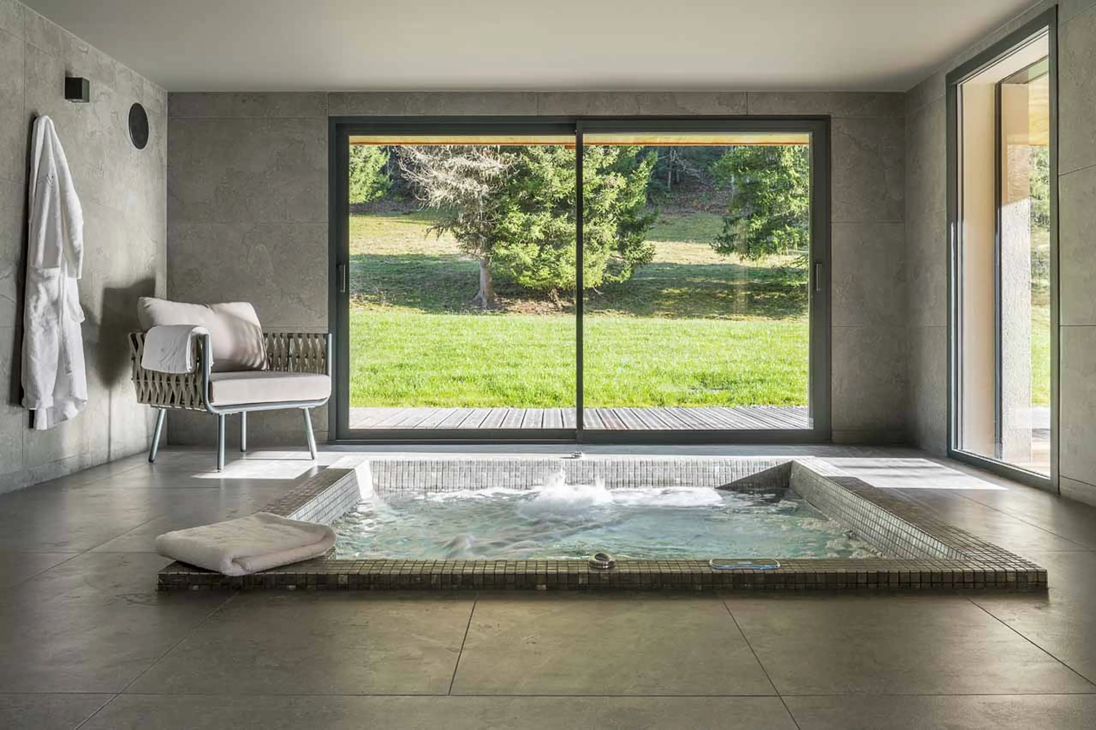 Spa hot tub at Chalet Patagonia in Chamonix