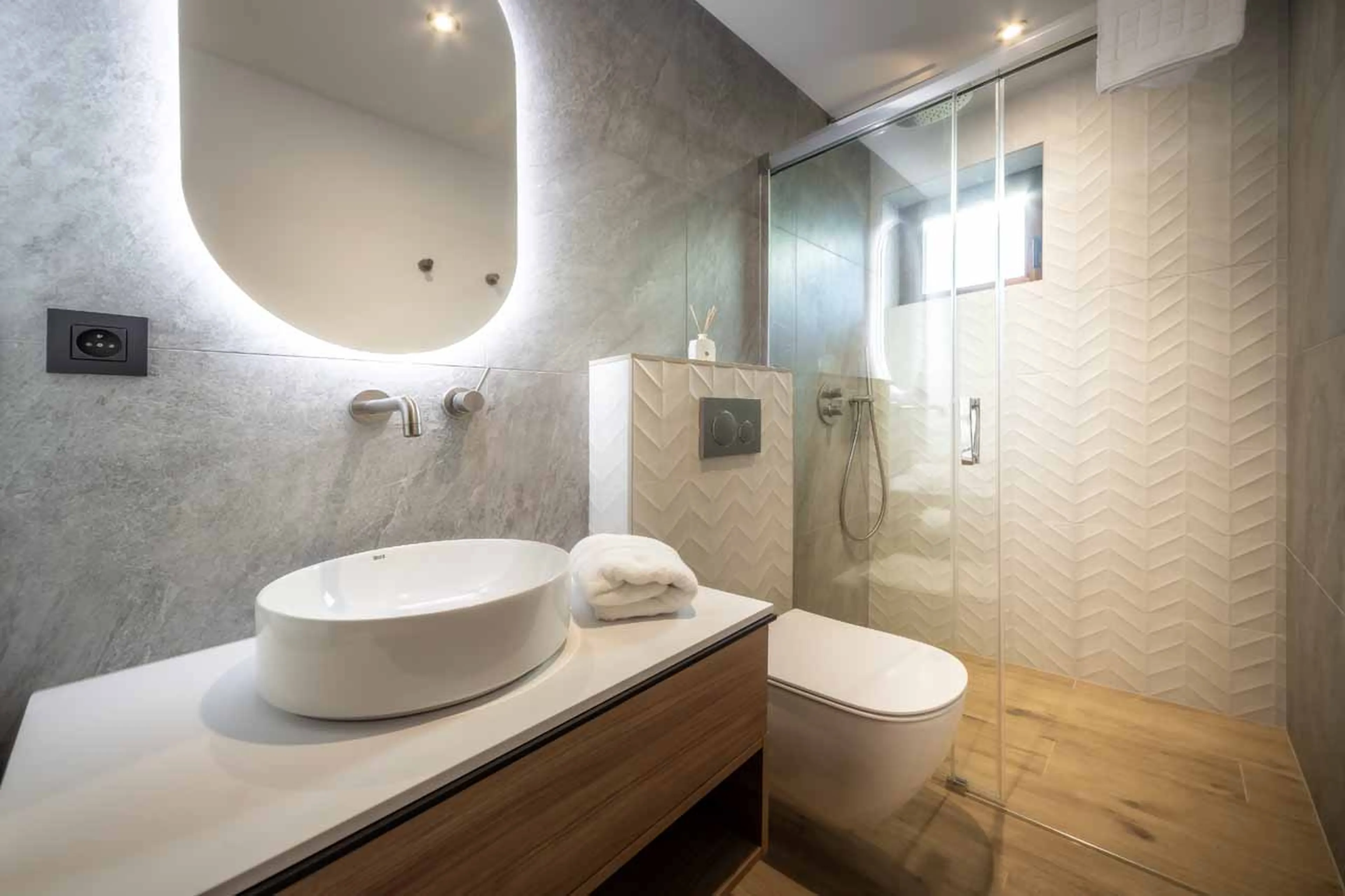 Bedroom 3 ensuite at Chalet Pavot in Morzine