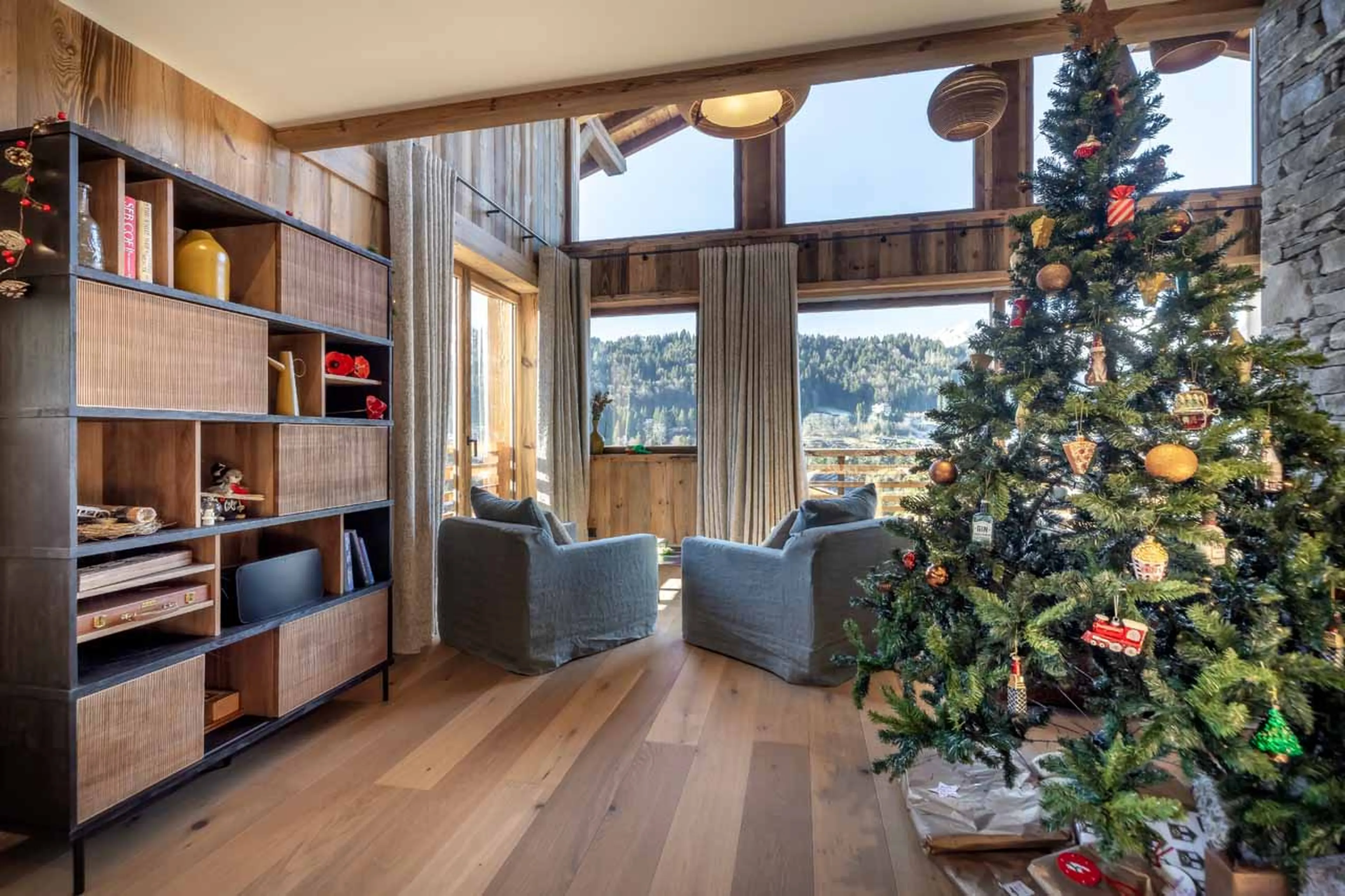 Seating area at Chalet Pavot in Morzine