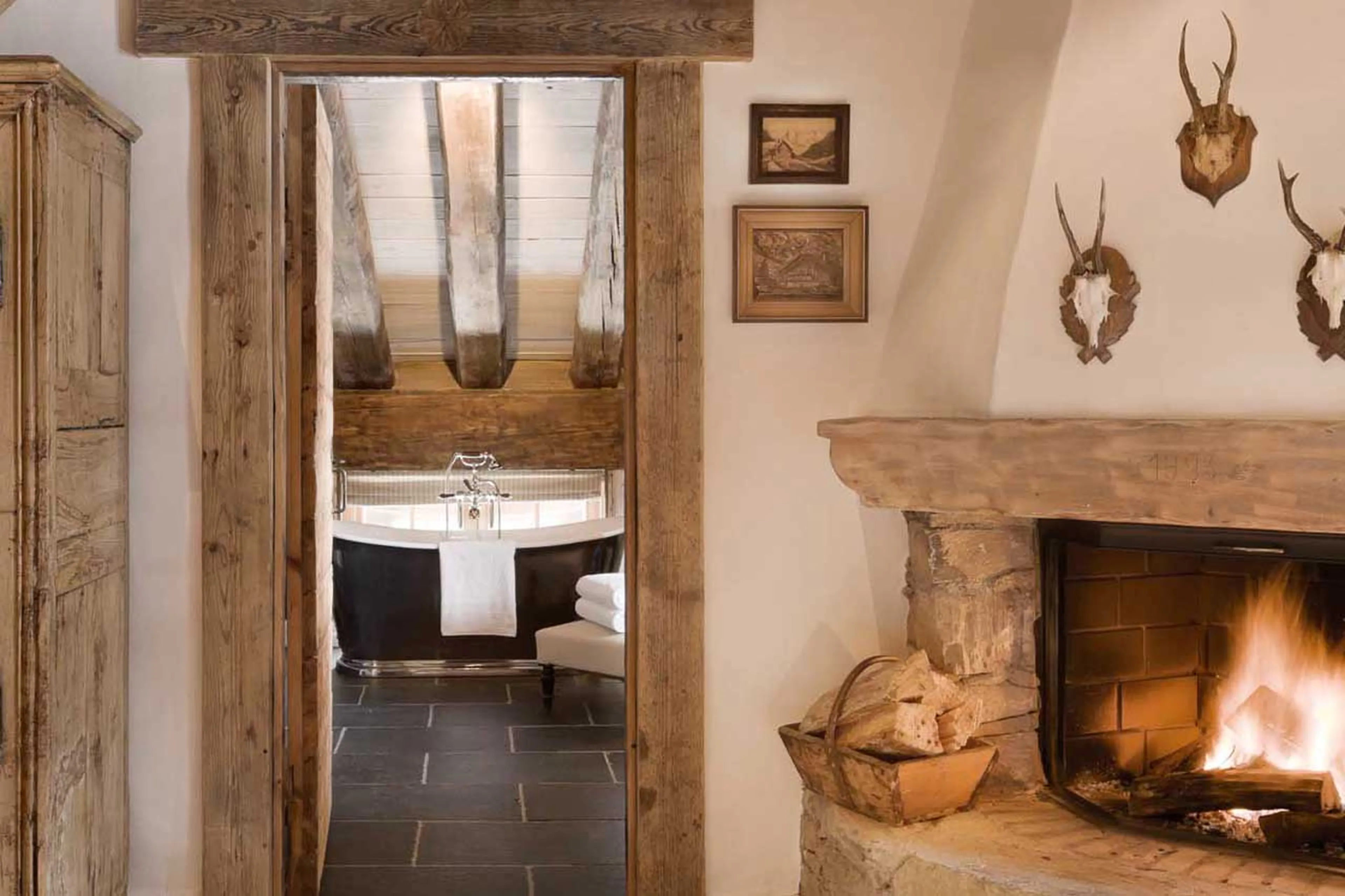 Bathroom at Chalet Pelerin in Le Miroir