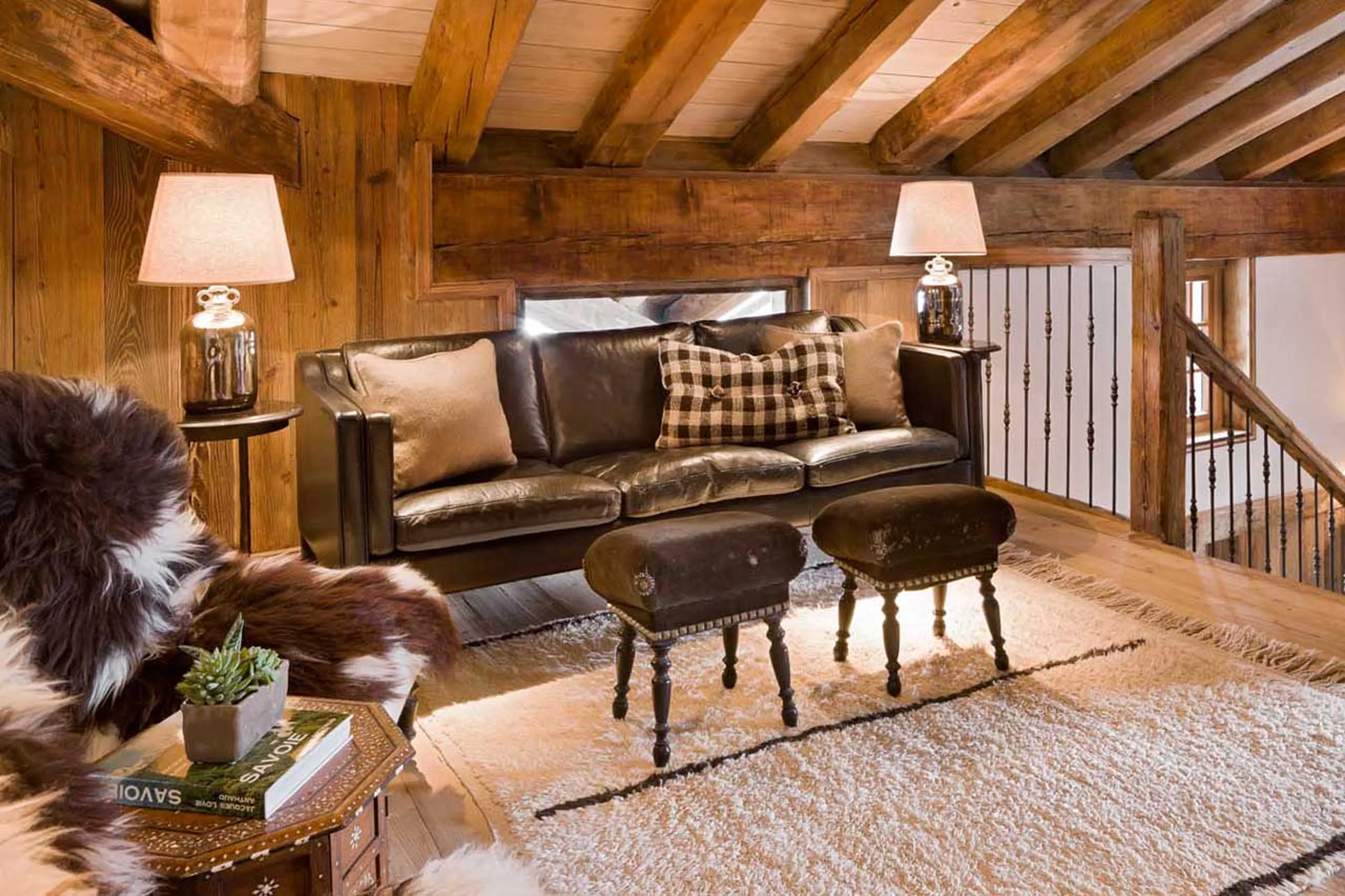 Mezzanine at Chalet Pelerin in Le Miroir