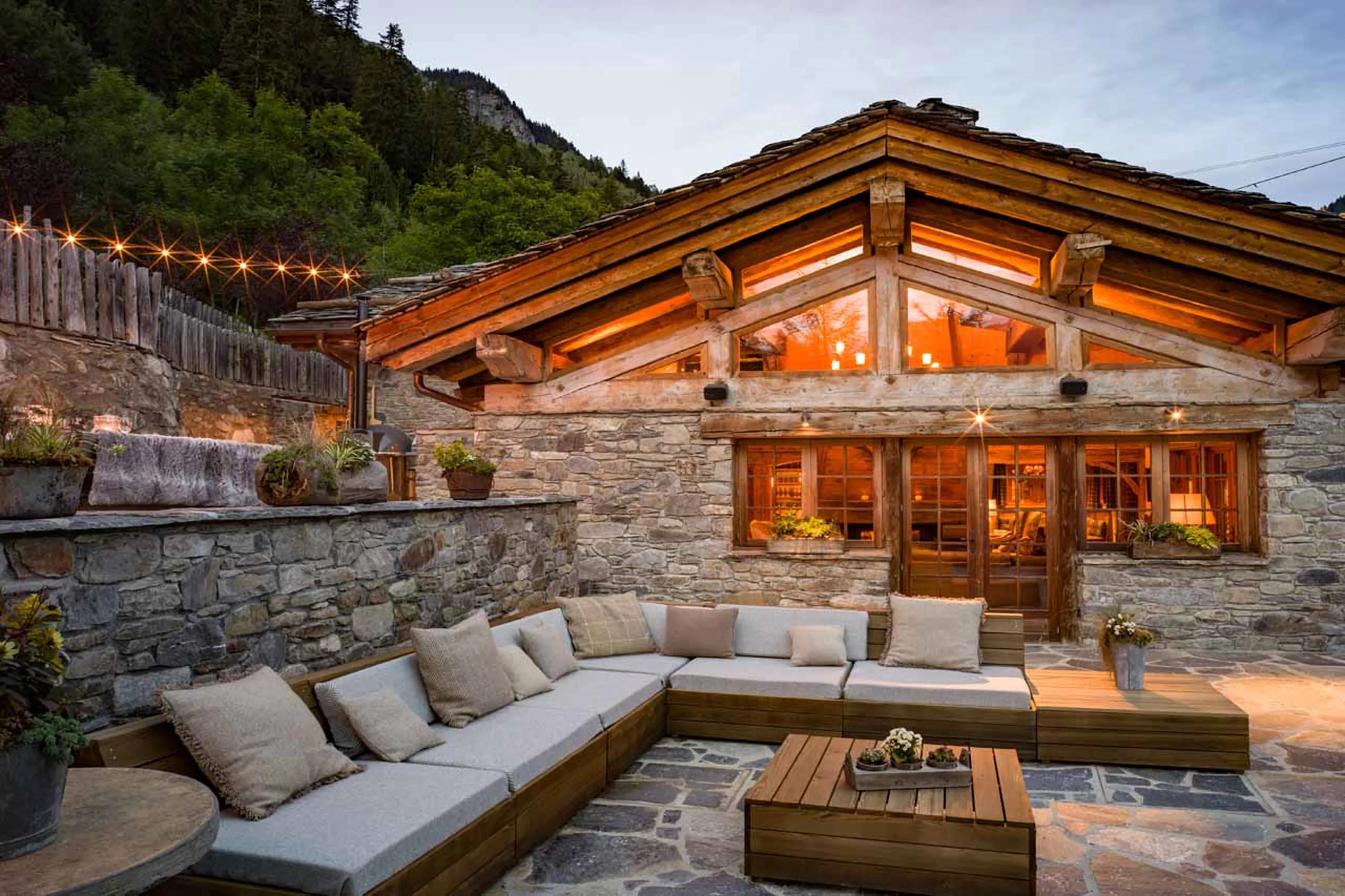 Furnished terrace at Chalet Pelerin in Le Miroir