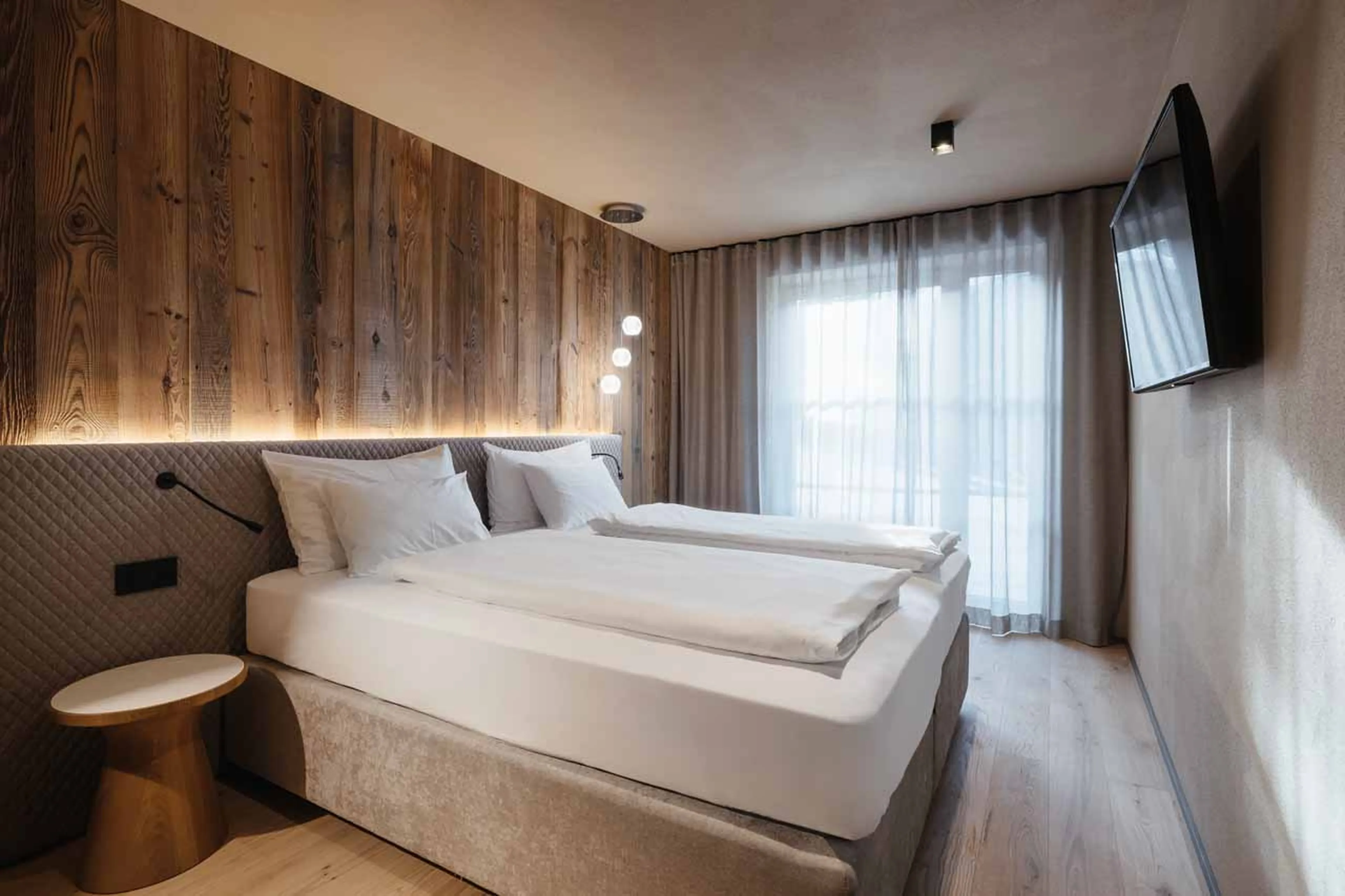 Bedroom six at Chalet Pescosta in Kronplatz