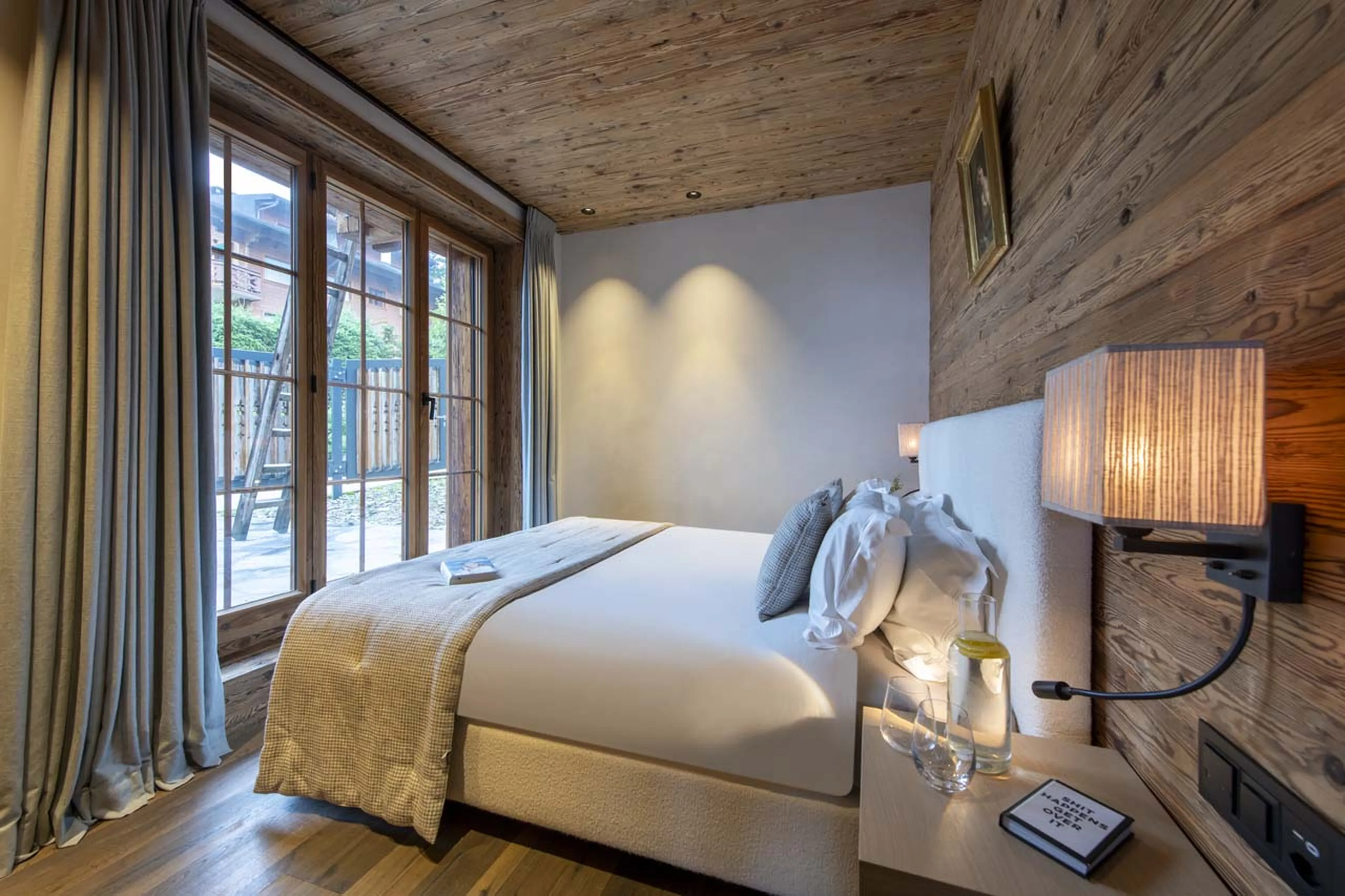 Comfortable double bedroom at Chalet Peter Pan in Verbier