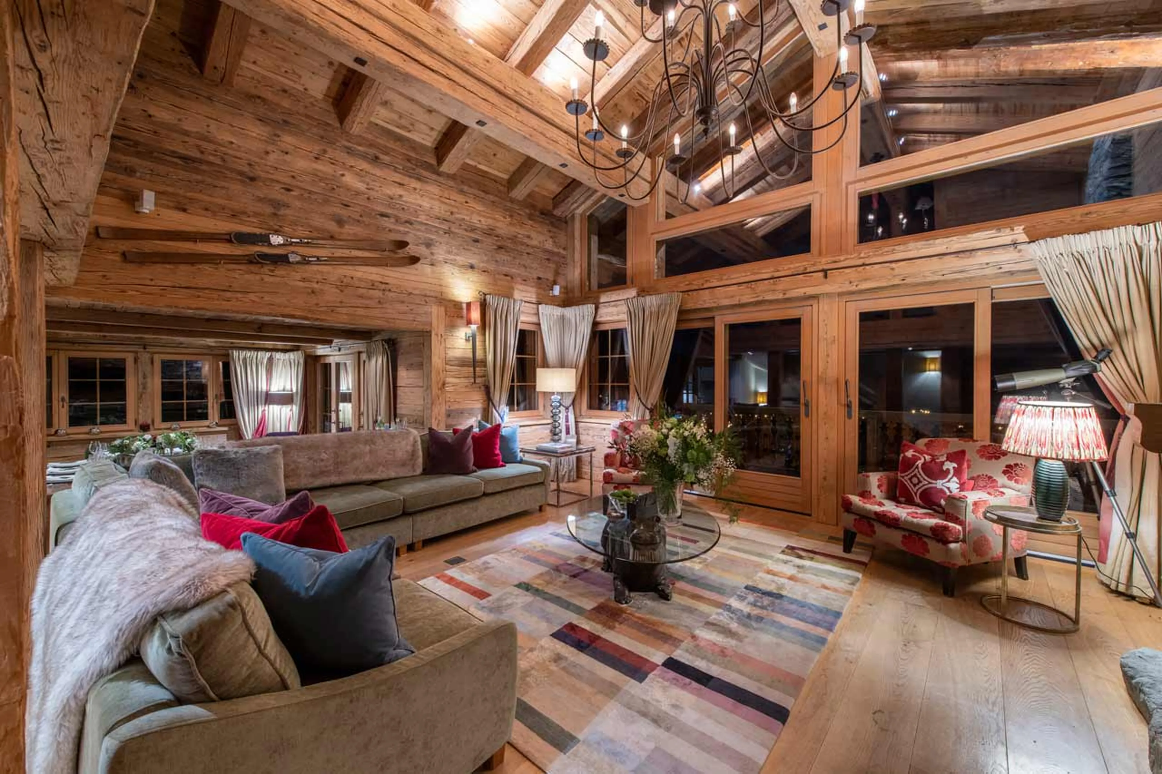 Seating in living room at Chalet Petit Ours in Verbier