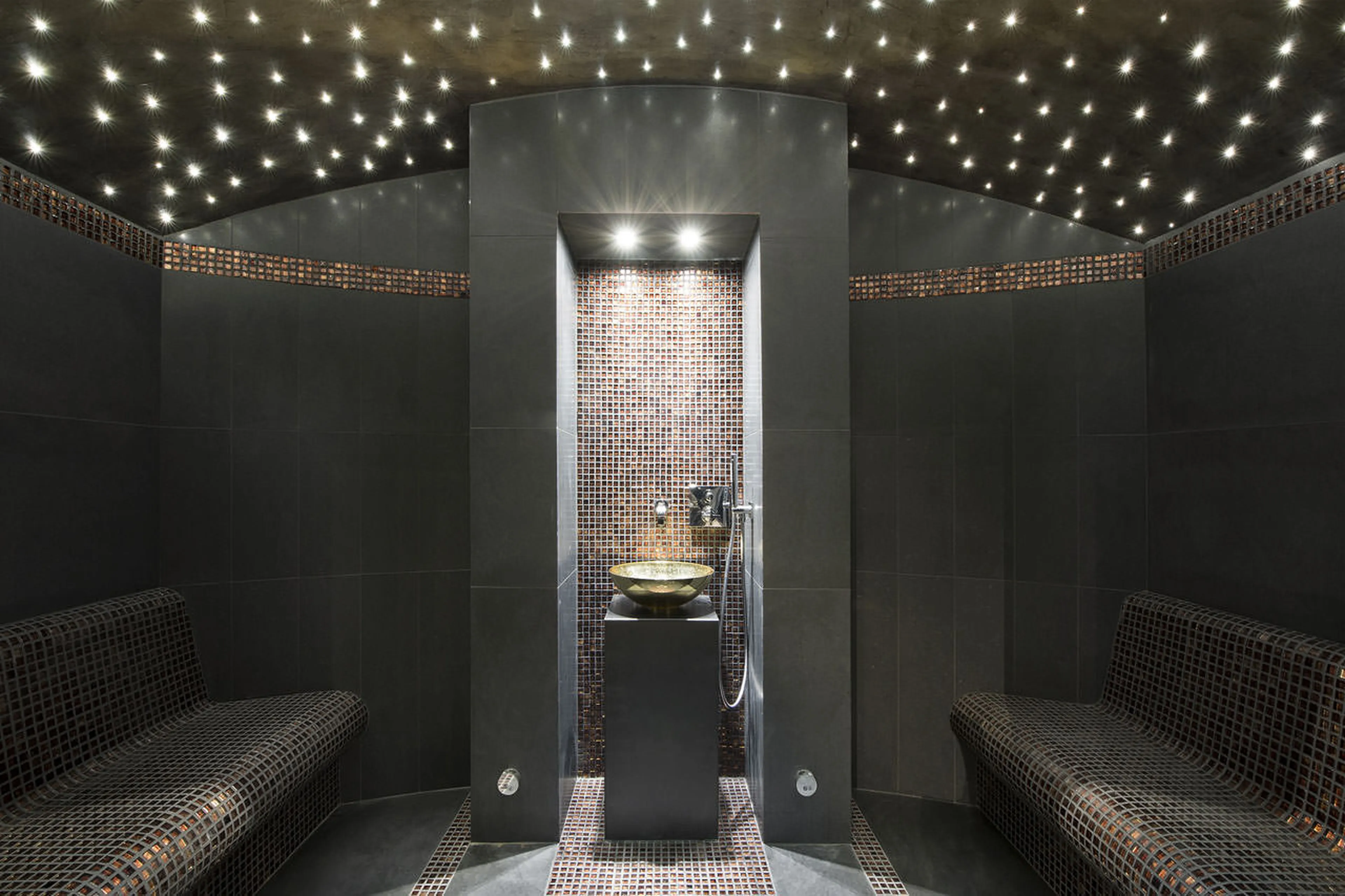 Hammam in the wellness area of chalet Le Petit Palais in Courchevel 1850