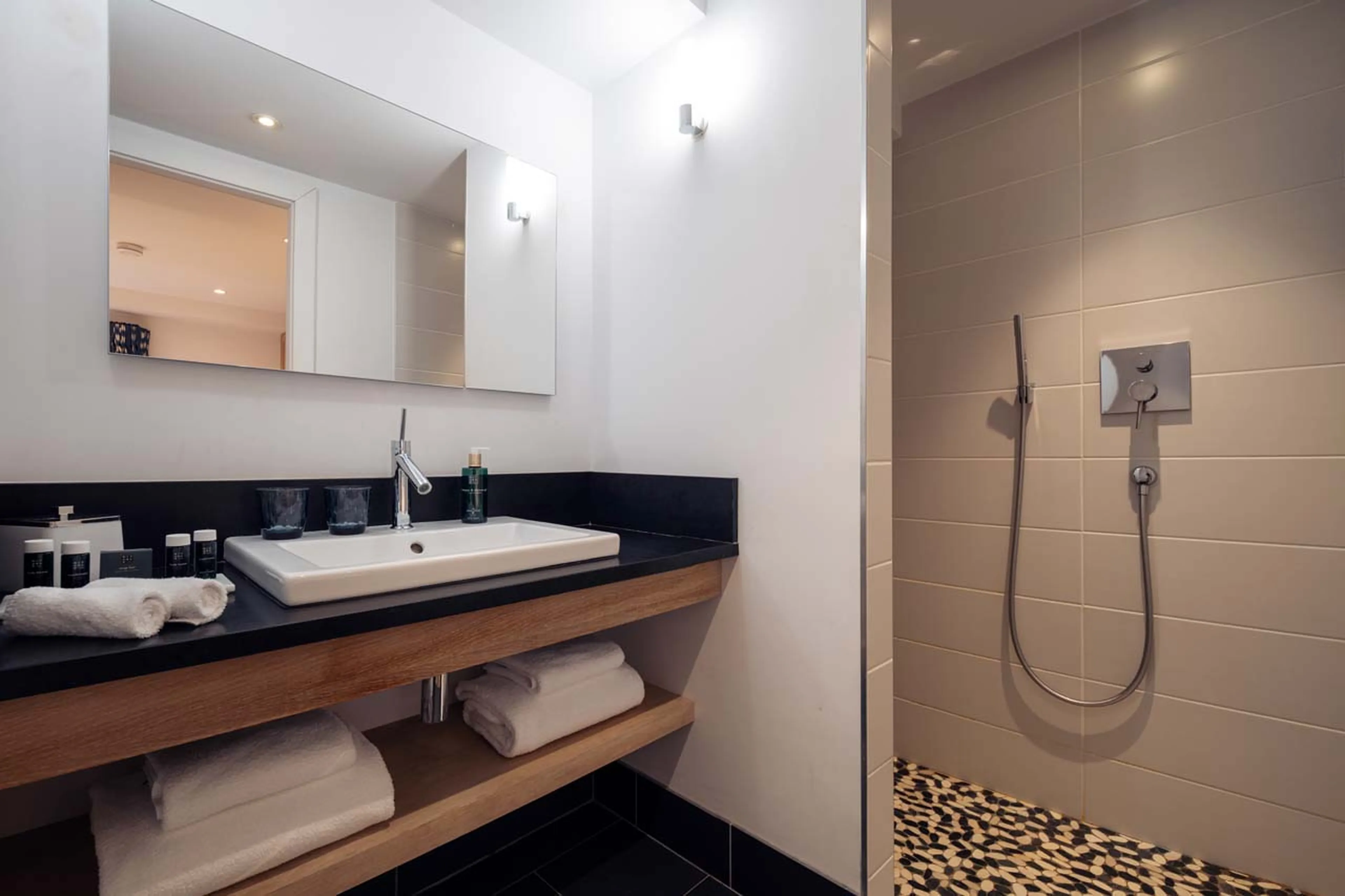 En-suite shower room in Chalet Pierremont, Courchevel Le Praz