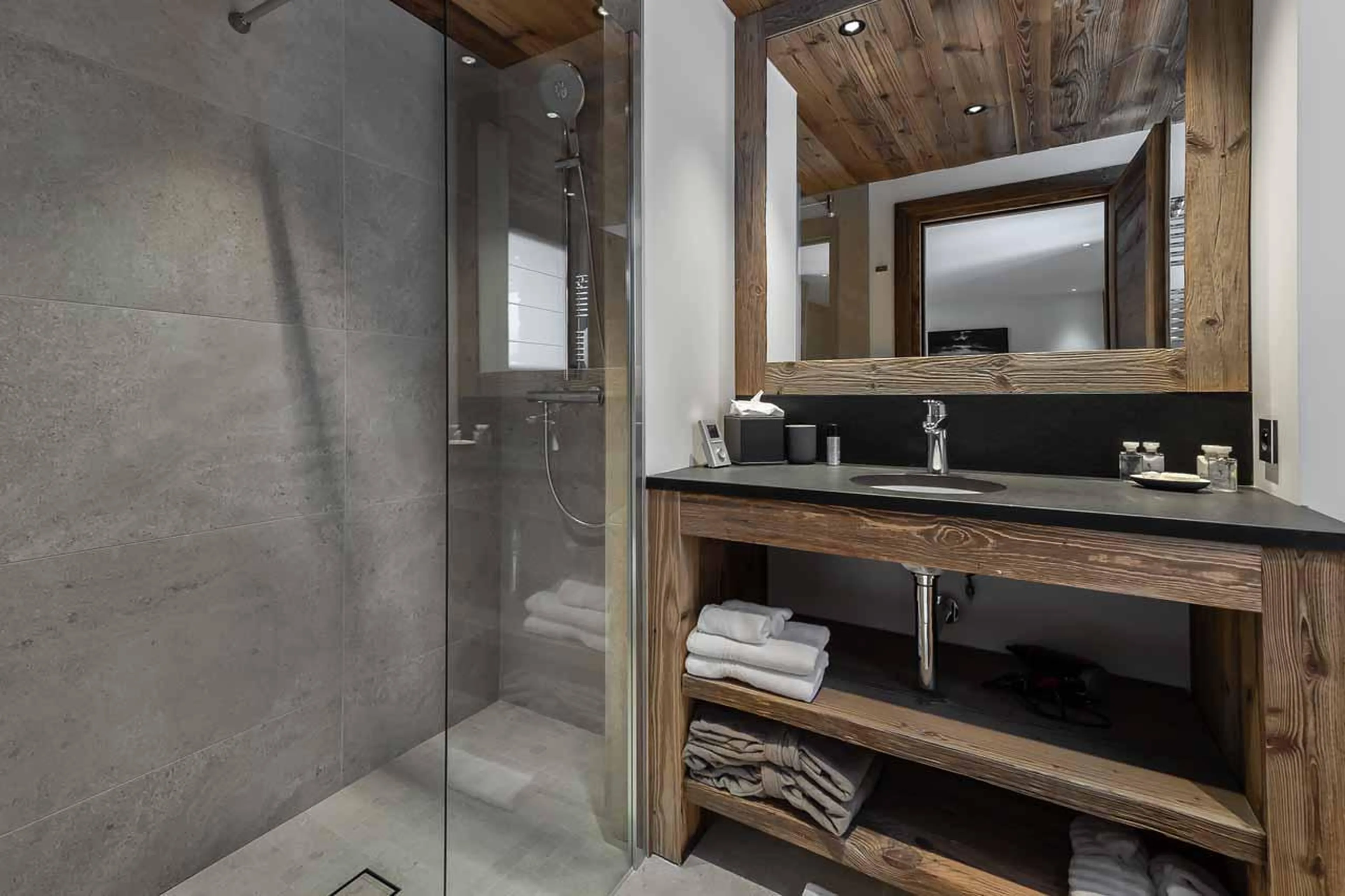 Bathroom two at Chalet Pure Black Crystal in St Martin de Belleville