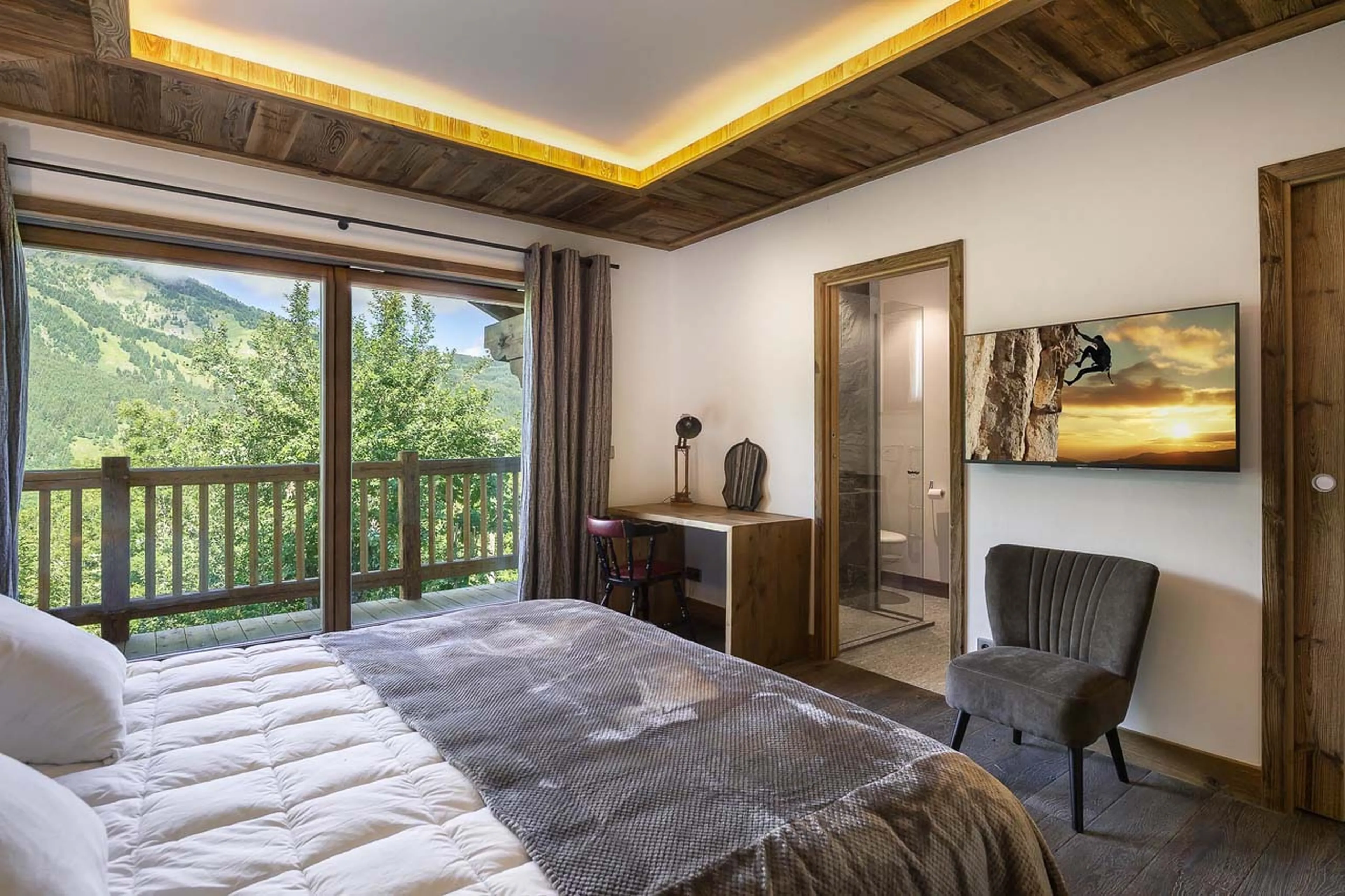 Bedroom two at Chalet Queen Mijane in Meribel