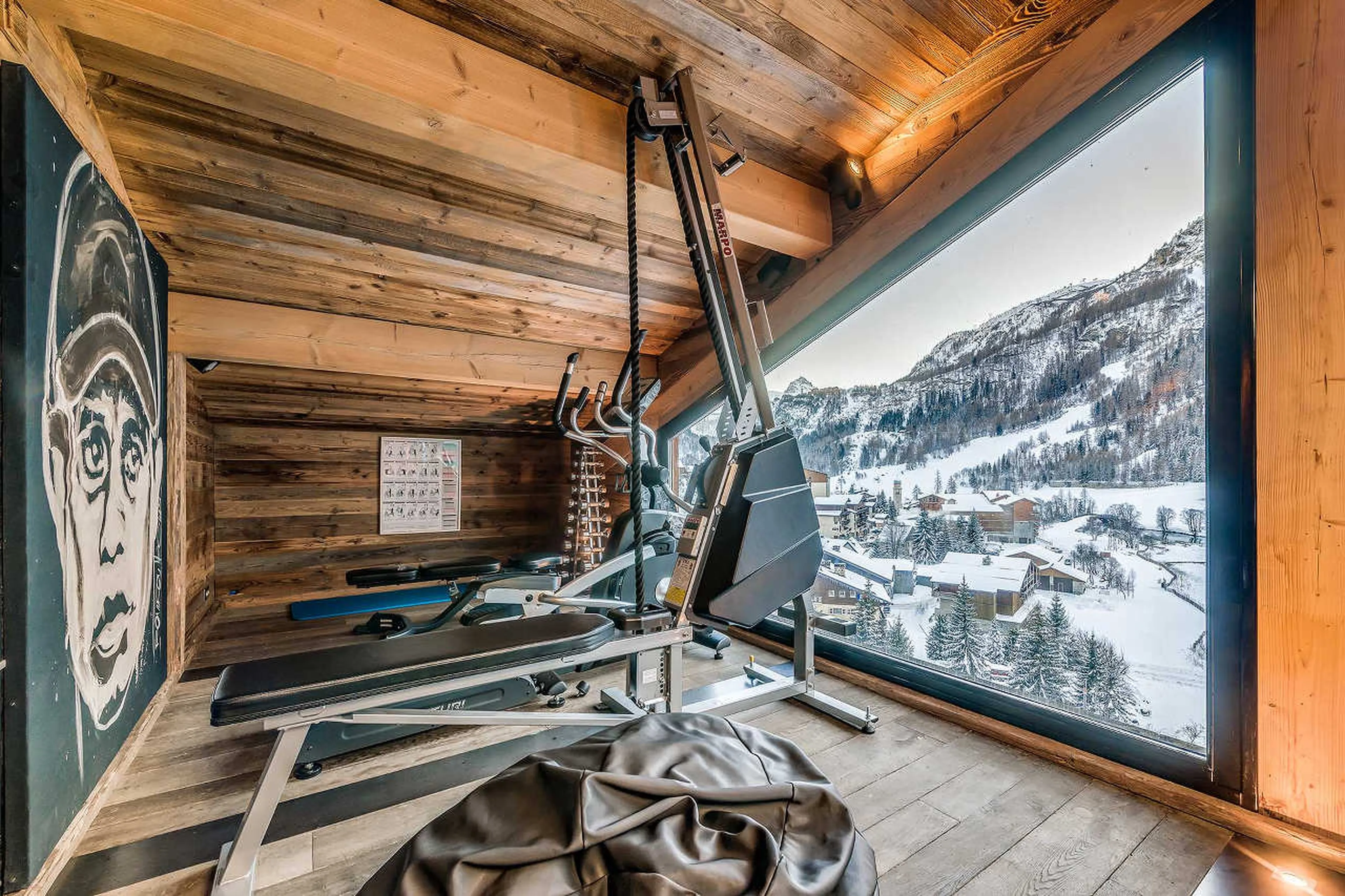 Fitness area in Chalet Quezac in Tignes