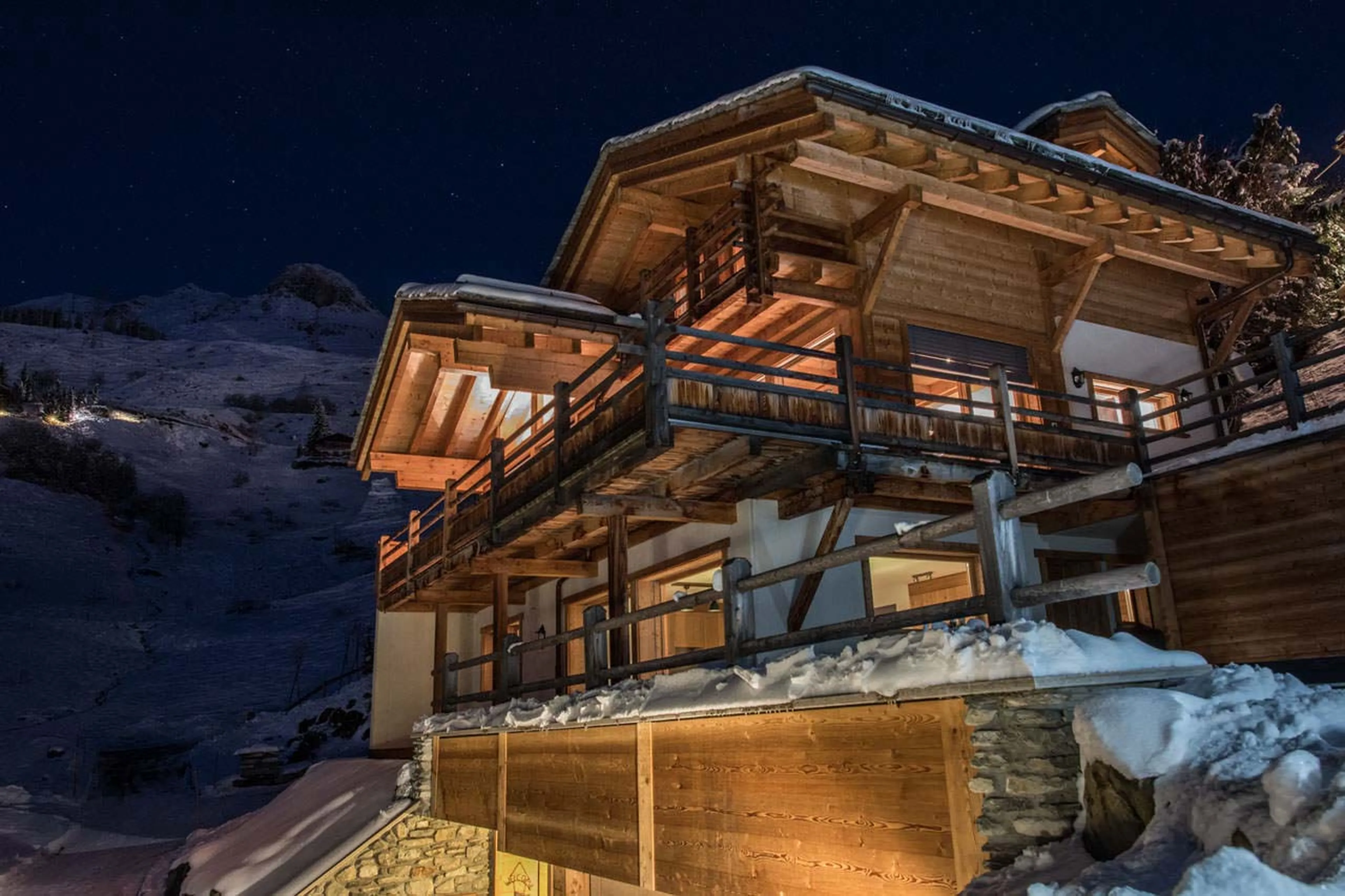 Exterior of Chalet Rock at night