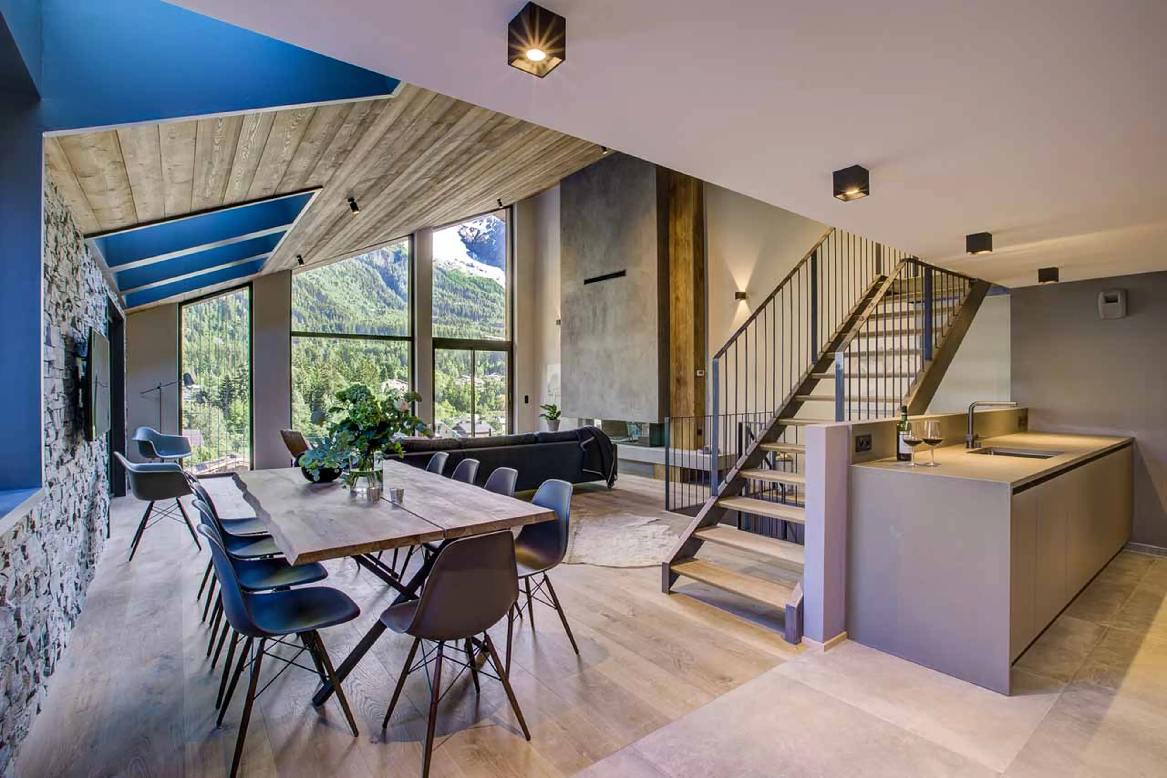 Dining area and kitchen at Chalet Rytola in Chamonix