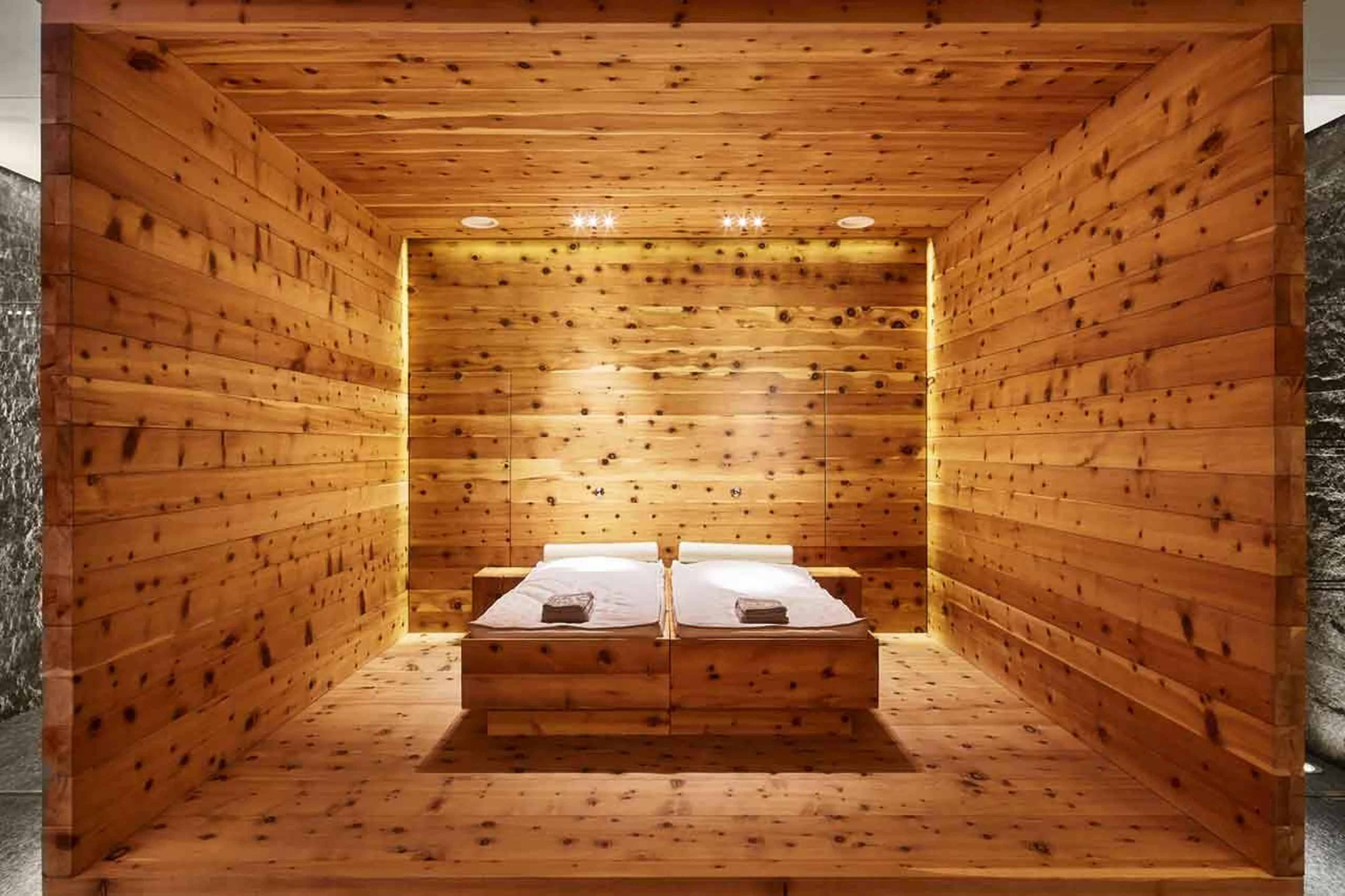 Relaxation room in the hotel spa at Chalet Saege in Lech