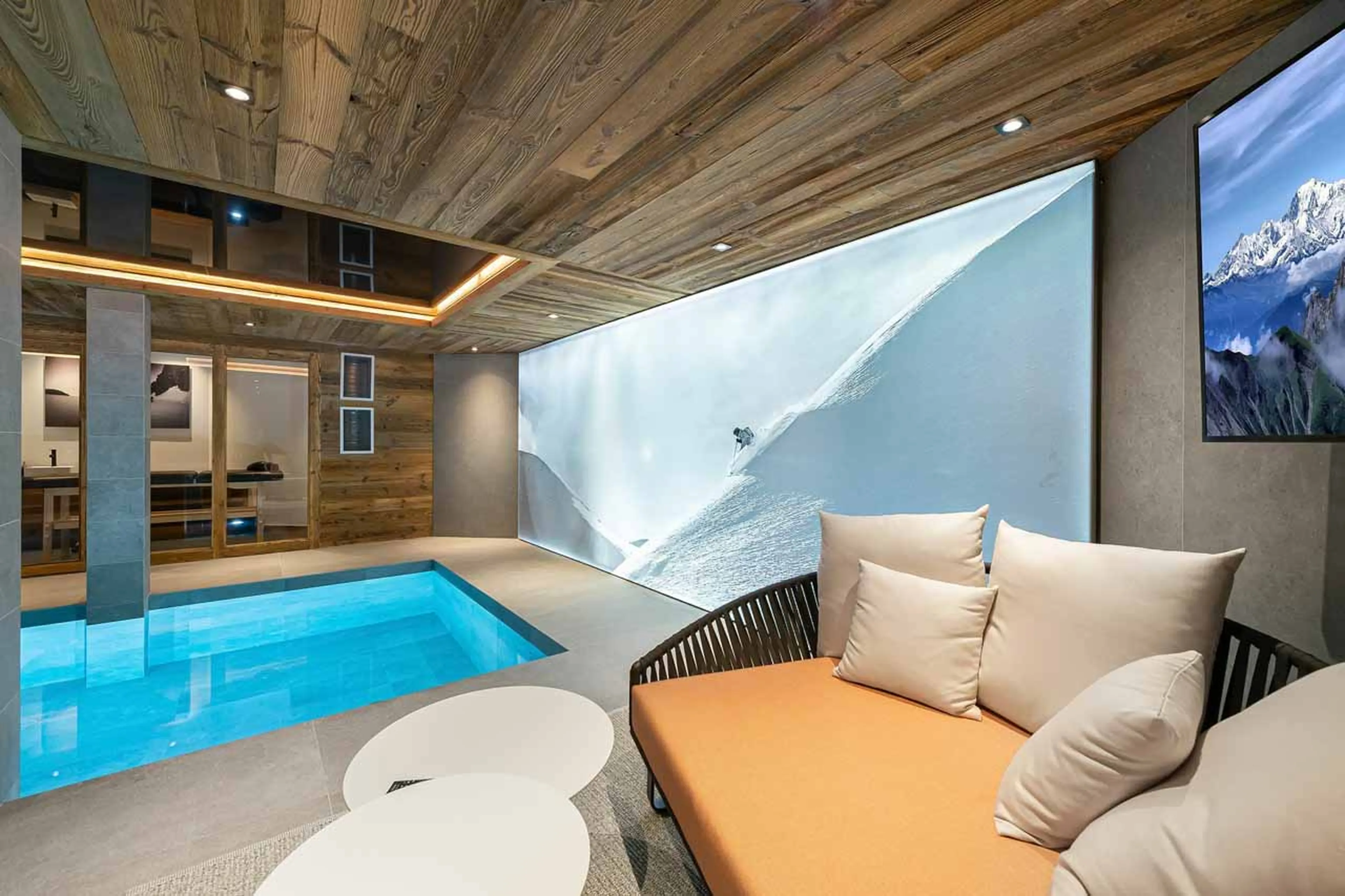 Spa relaxation area at Chalet San Pietro in Courchevel 1850