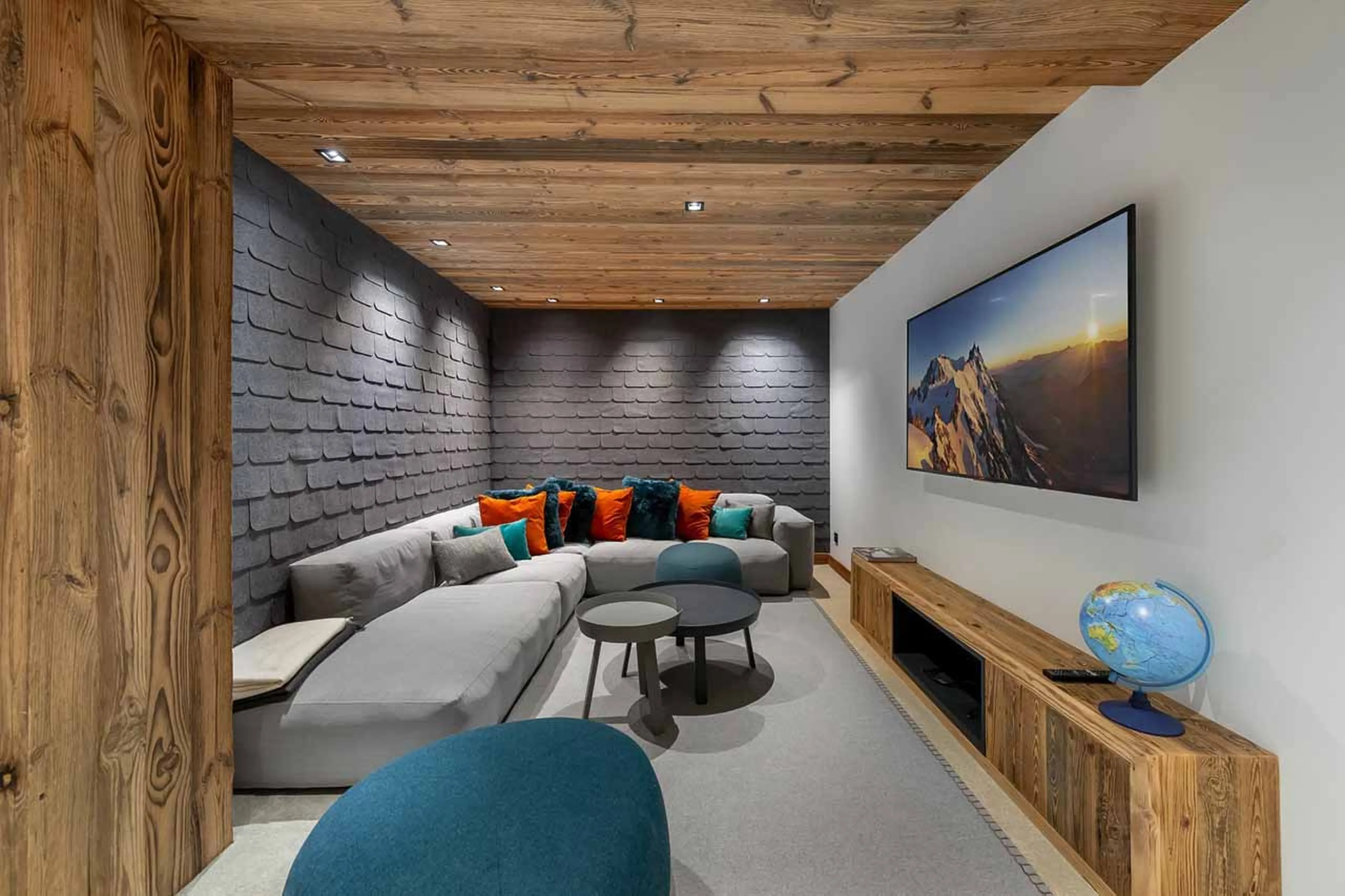 TV room at Chalet San Pietro in Courchevel 1850