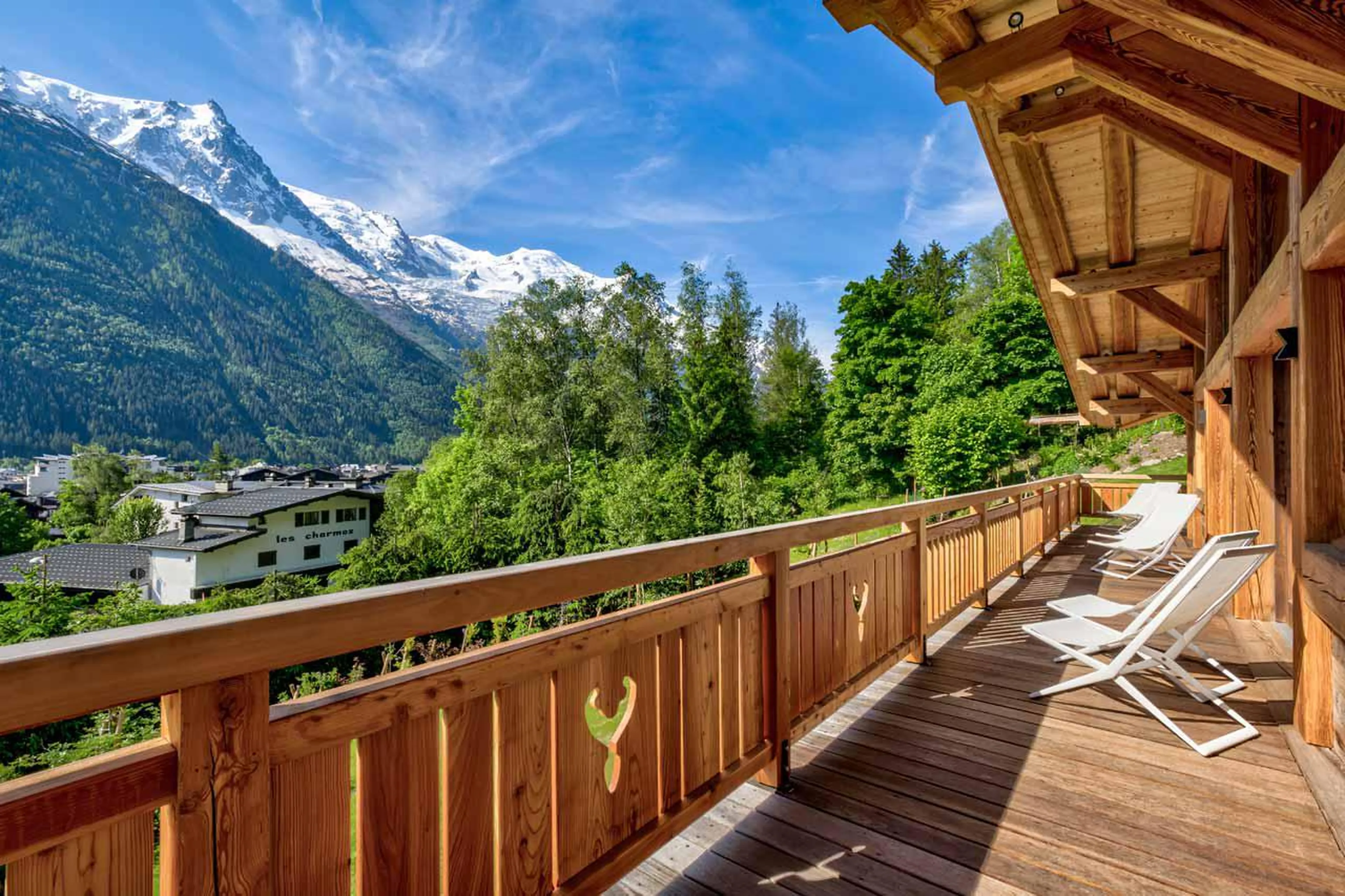 Balcony in summer at Chalet Saphir in Chamonix