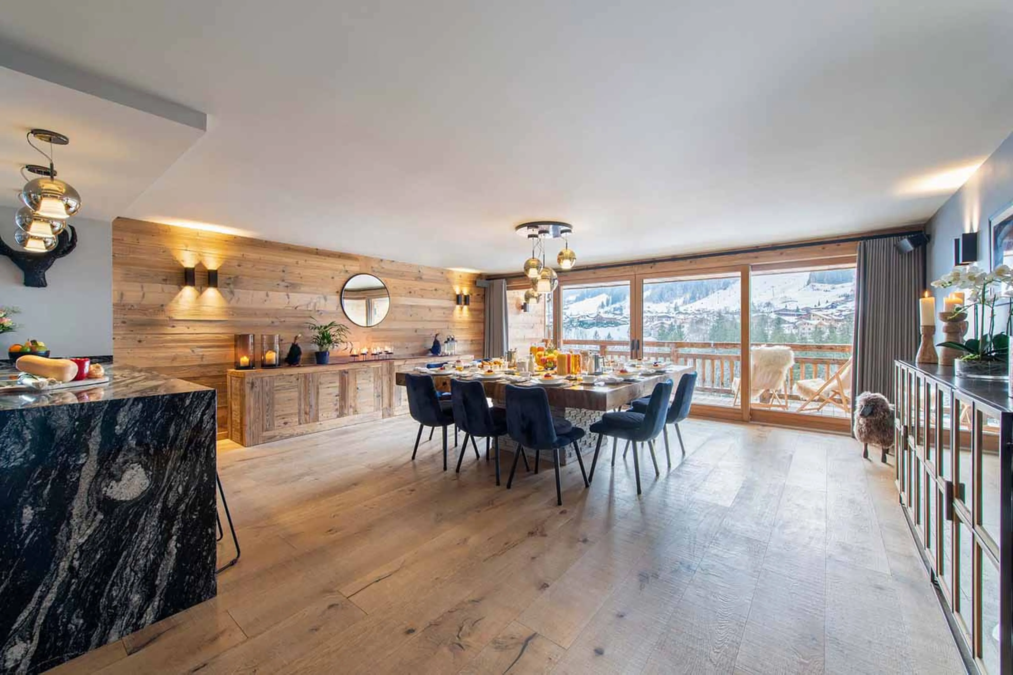 Dining room at Chalet Sapphire in Morzine