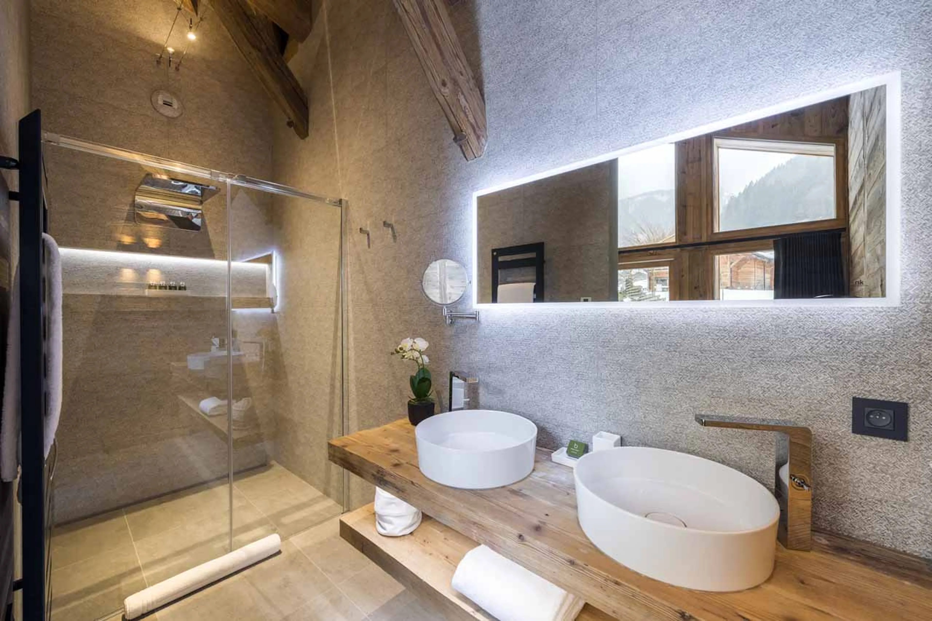Bathroom one at Chalet Sapphire in Morzine