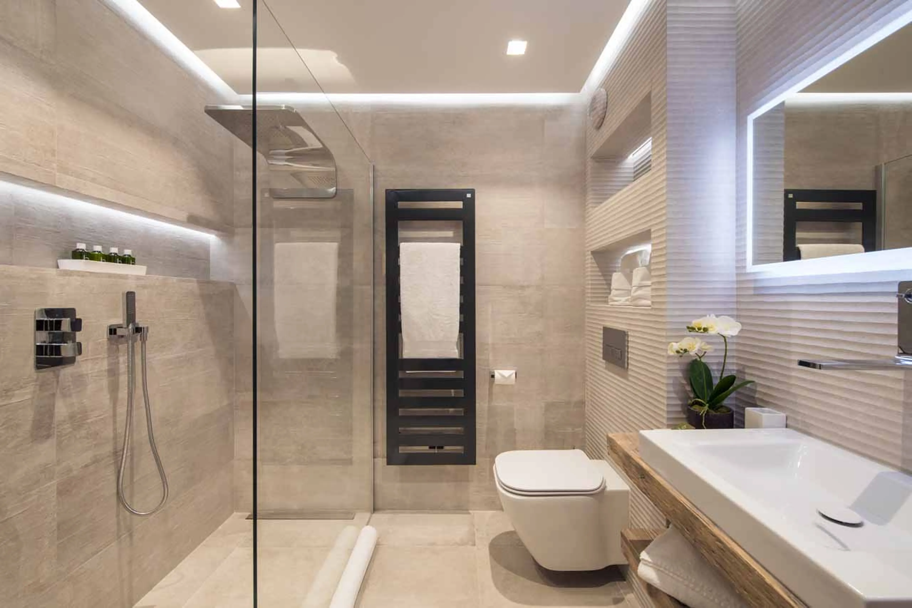 Shower room five at Chalet Sapphire in Morzine