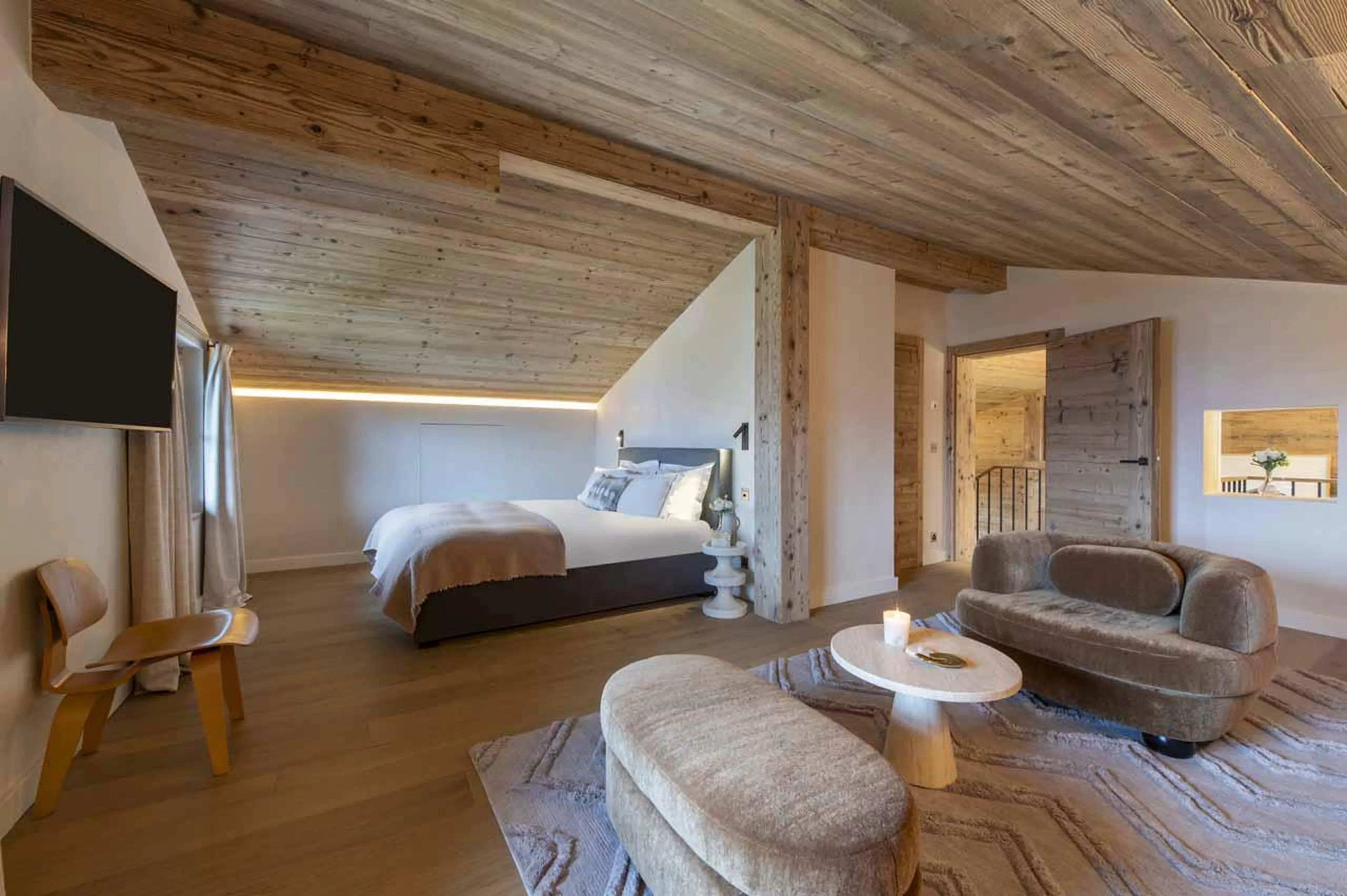 Master bedroom, Chalet Scandinavia, Verbier, Switzerland