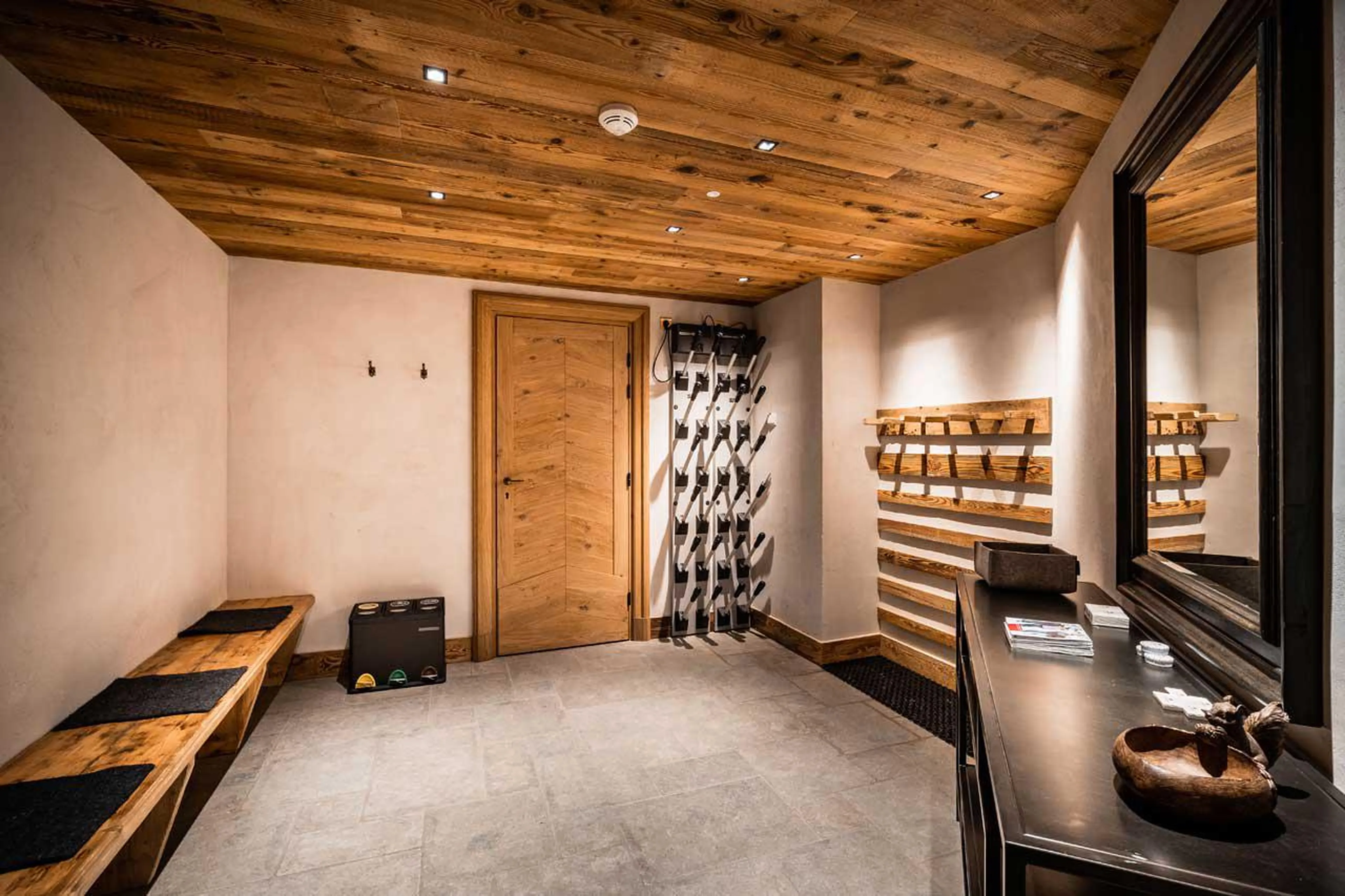 Ski room of Chalet Sequoia in Val d’ Isere