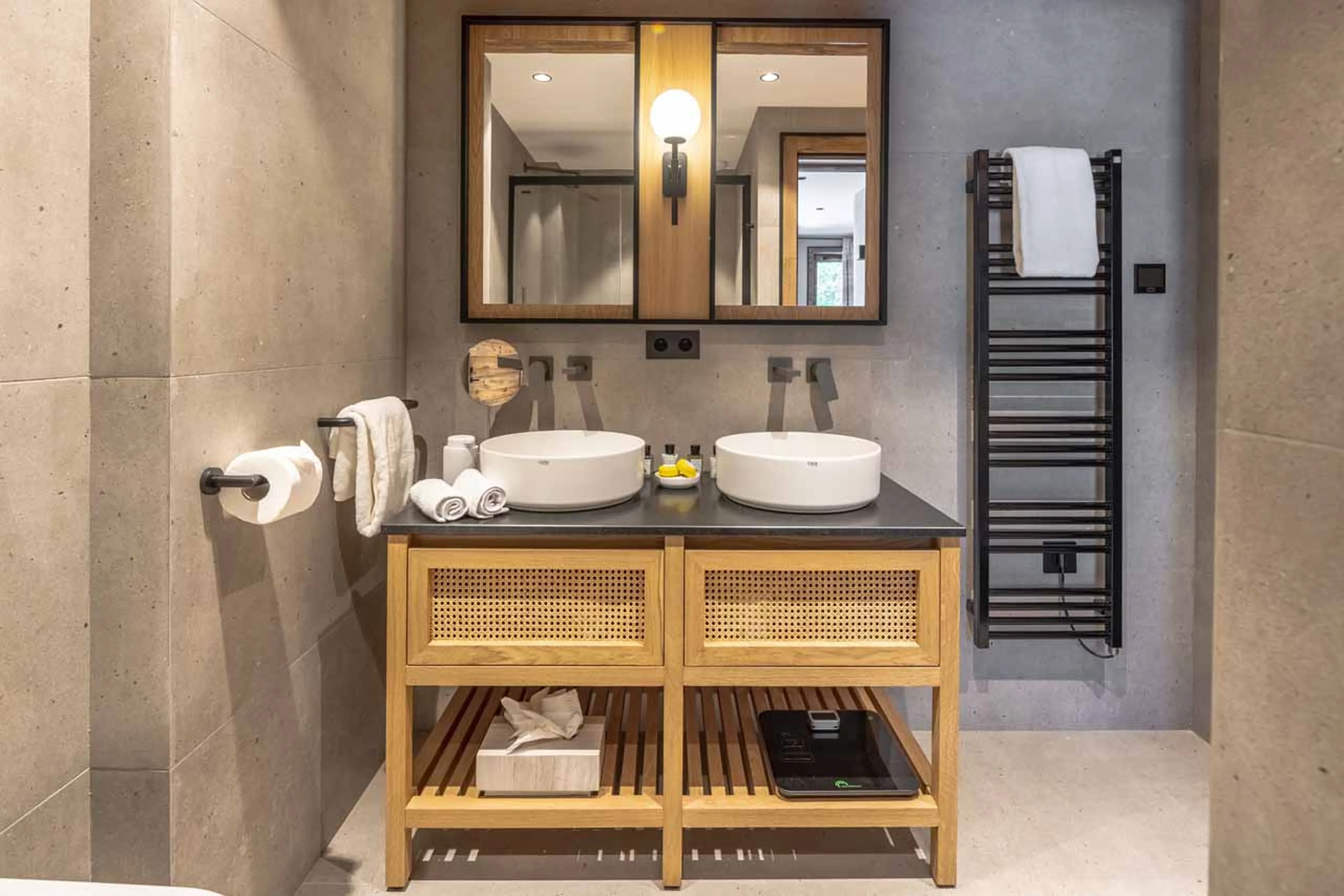 Bedroom 1 en-suite at Apartment Serene in Meribel