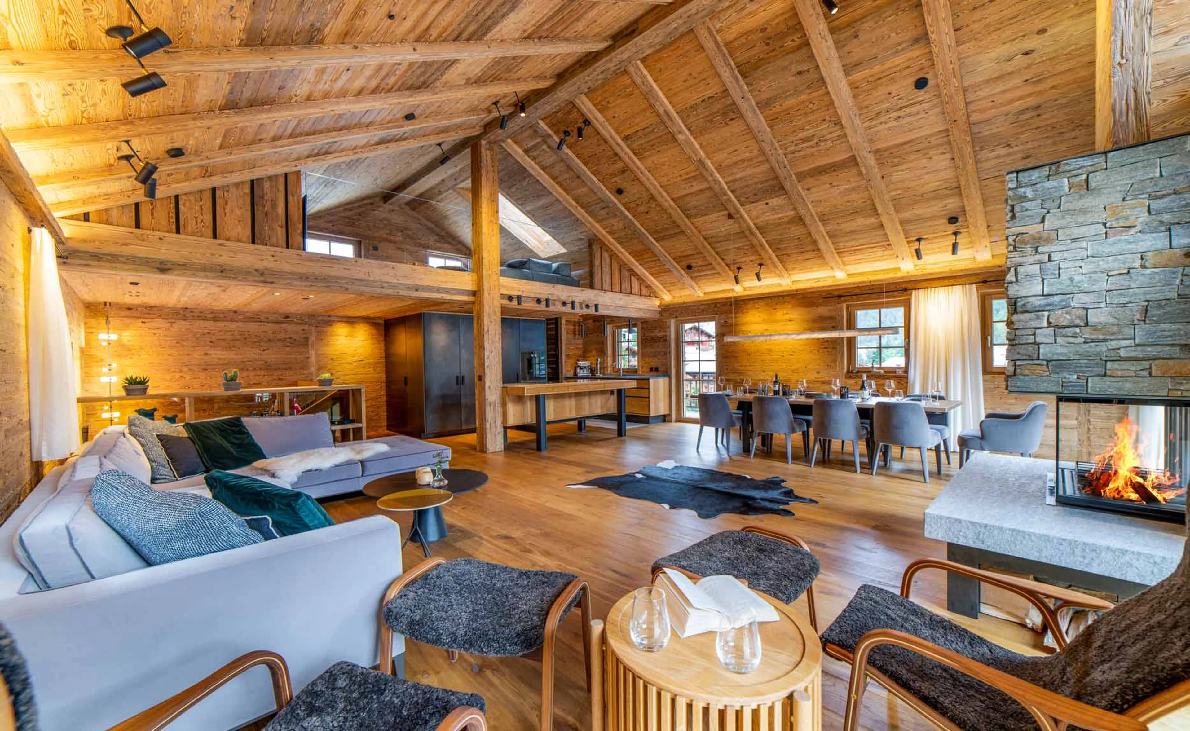 Living area at Chalet Simon in Saas Fee