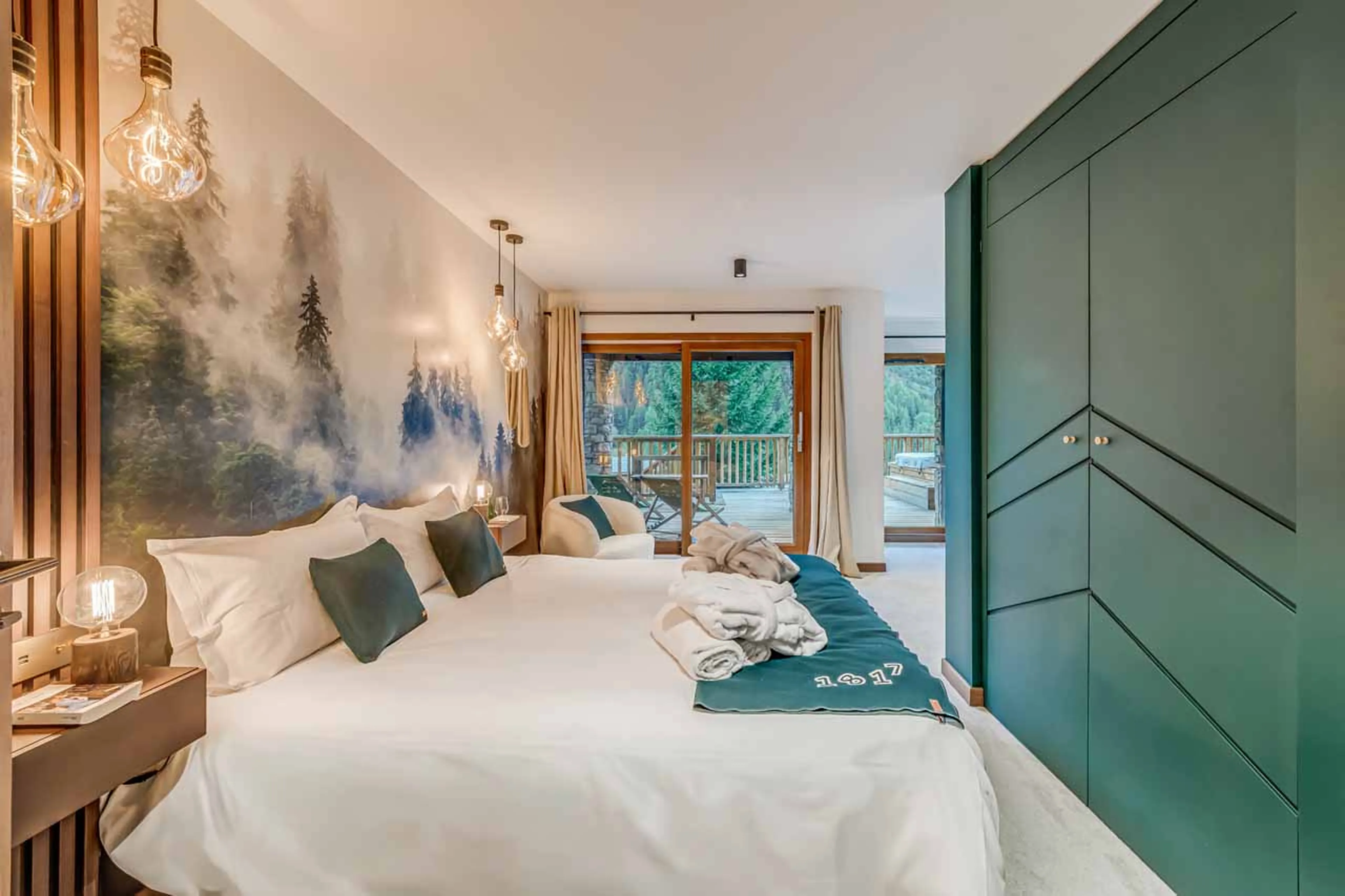 Bedroom four in Chalet Les Sources de la Davie, Tignes