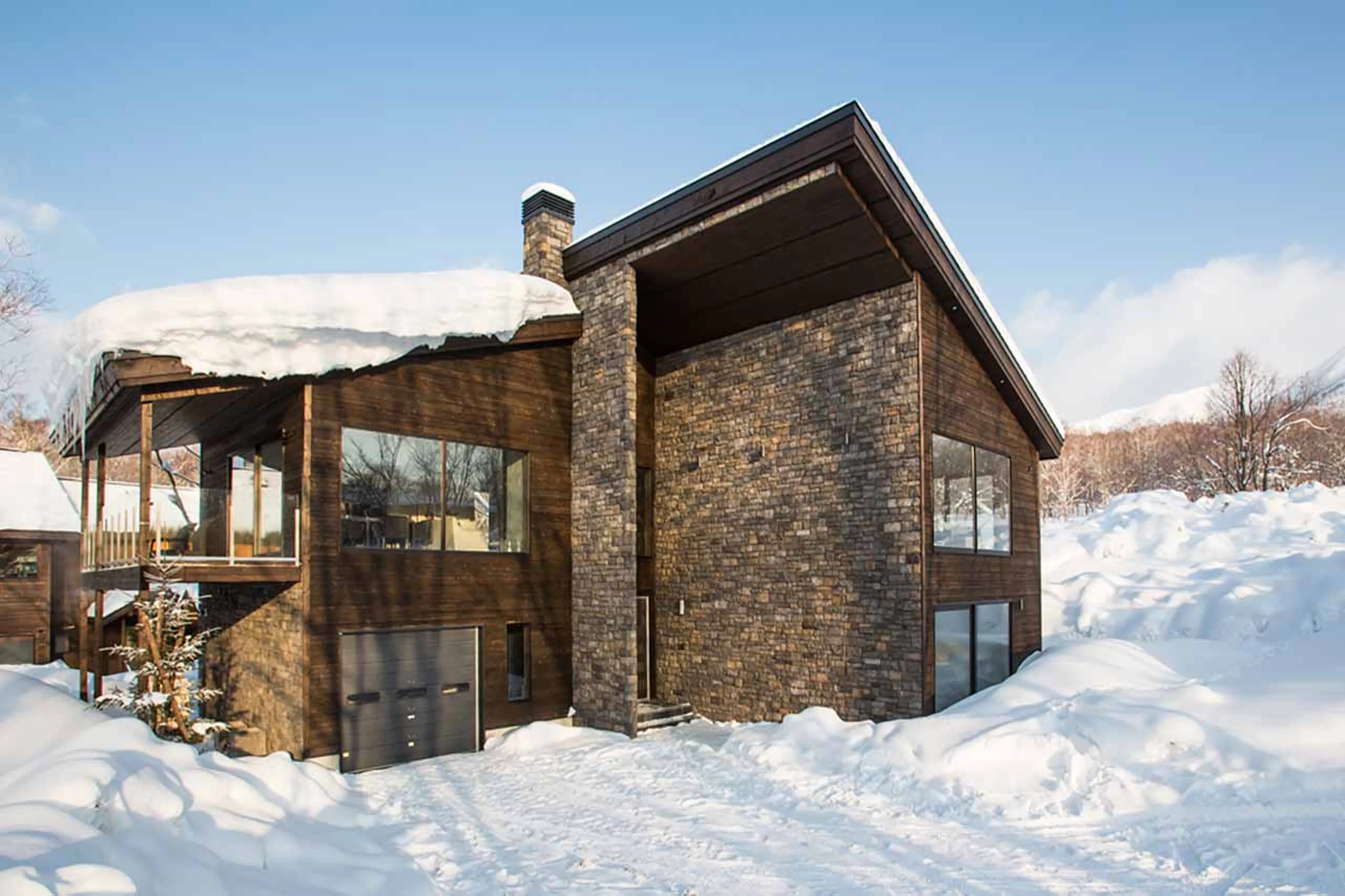 Exterior and garage at Seasons Retreat in Niseko