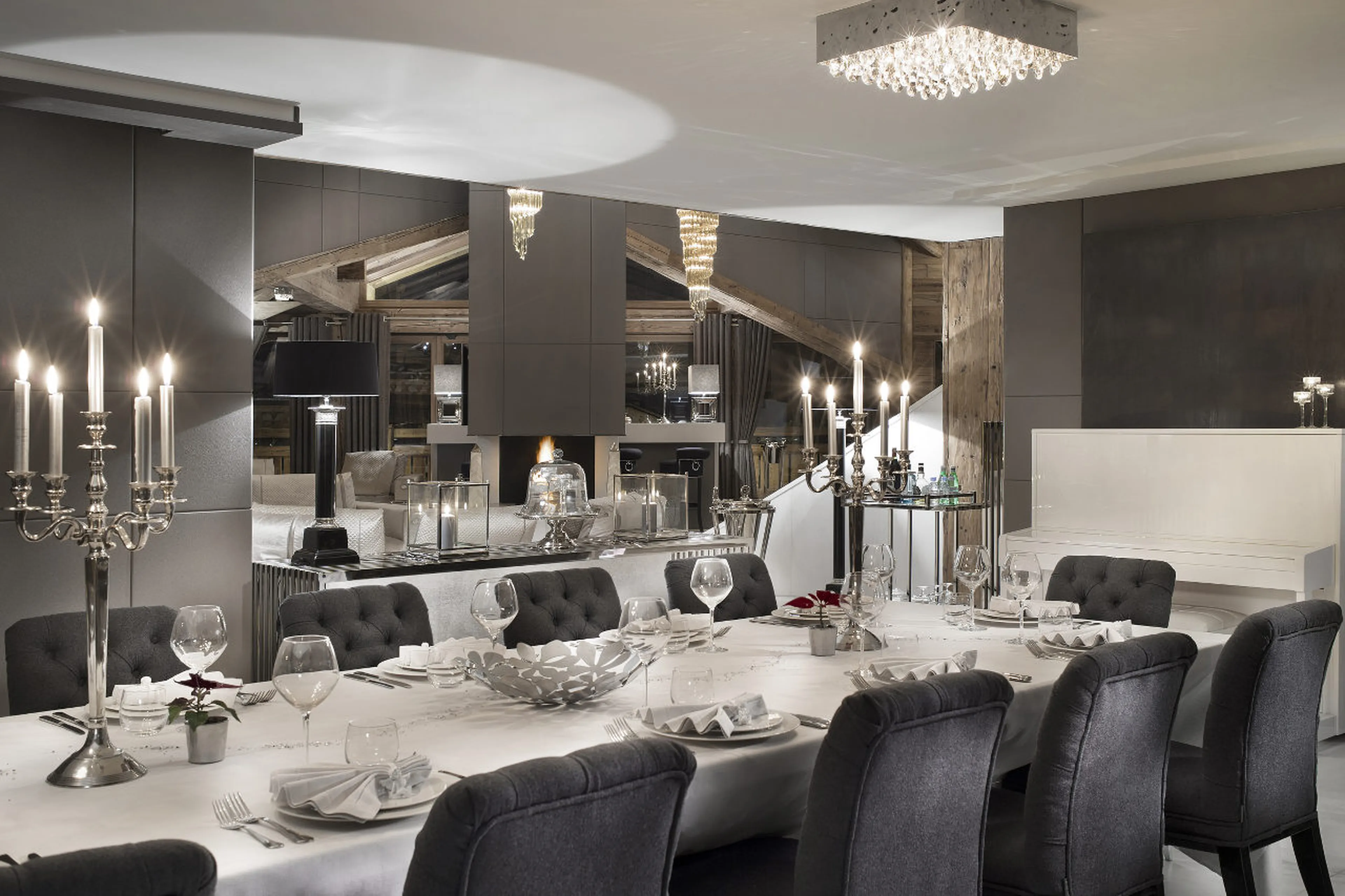 Dining table set to treat any celebrity in Chalet Tahoe in Courchevel 1850