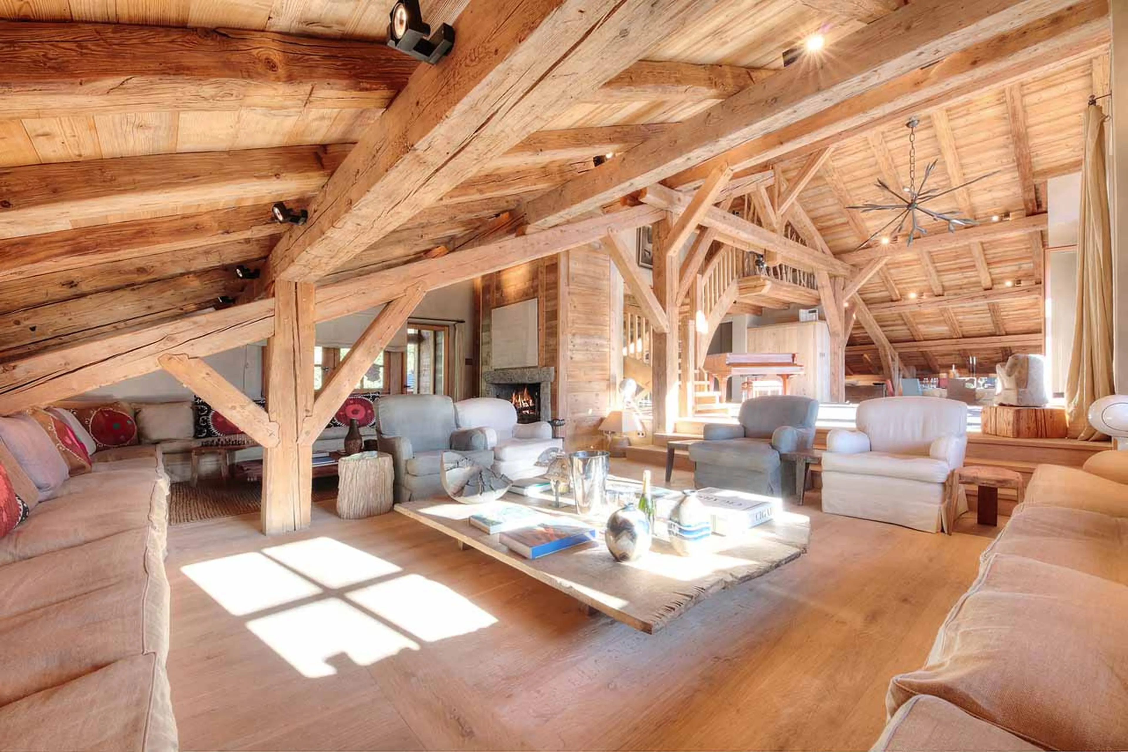 Living area open plan at Chalet Tao in Megeve