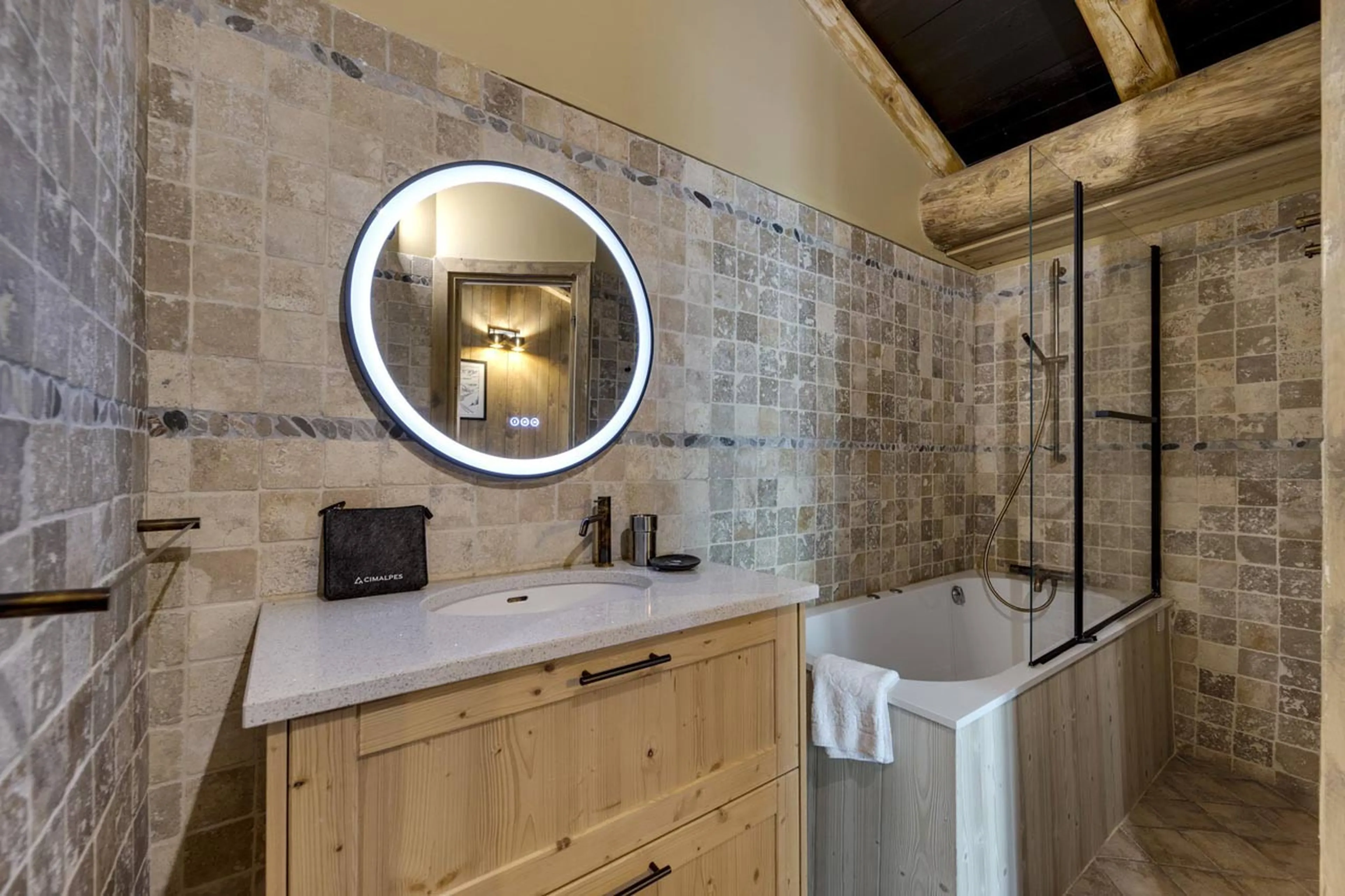 Bathroom four at Chalet Thovex in Val d'Isere