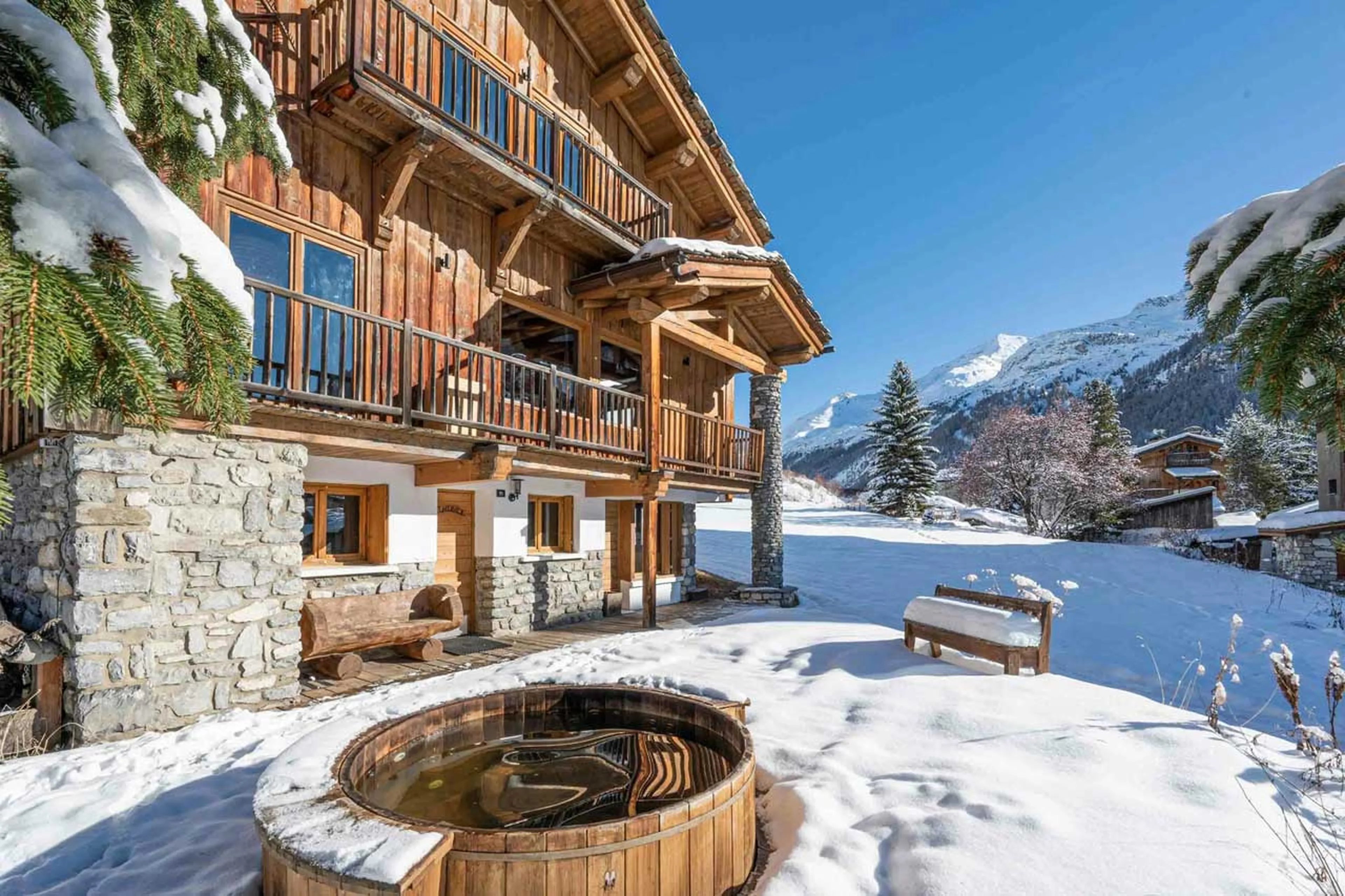 Exterior and hot tub at Chalet Thovex in Val d'Isere