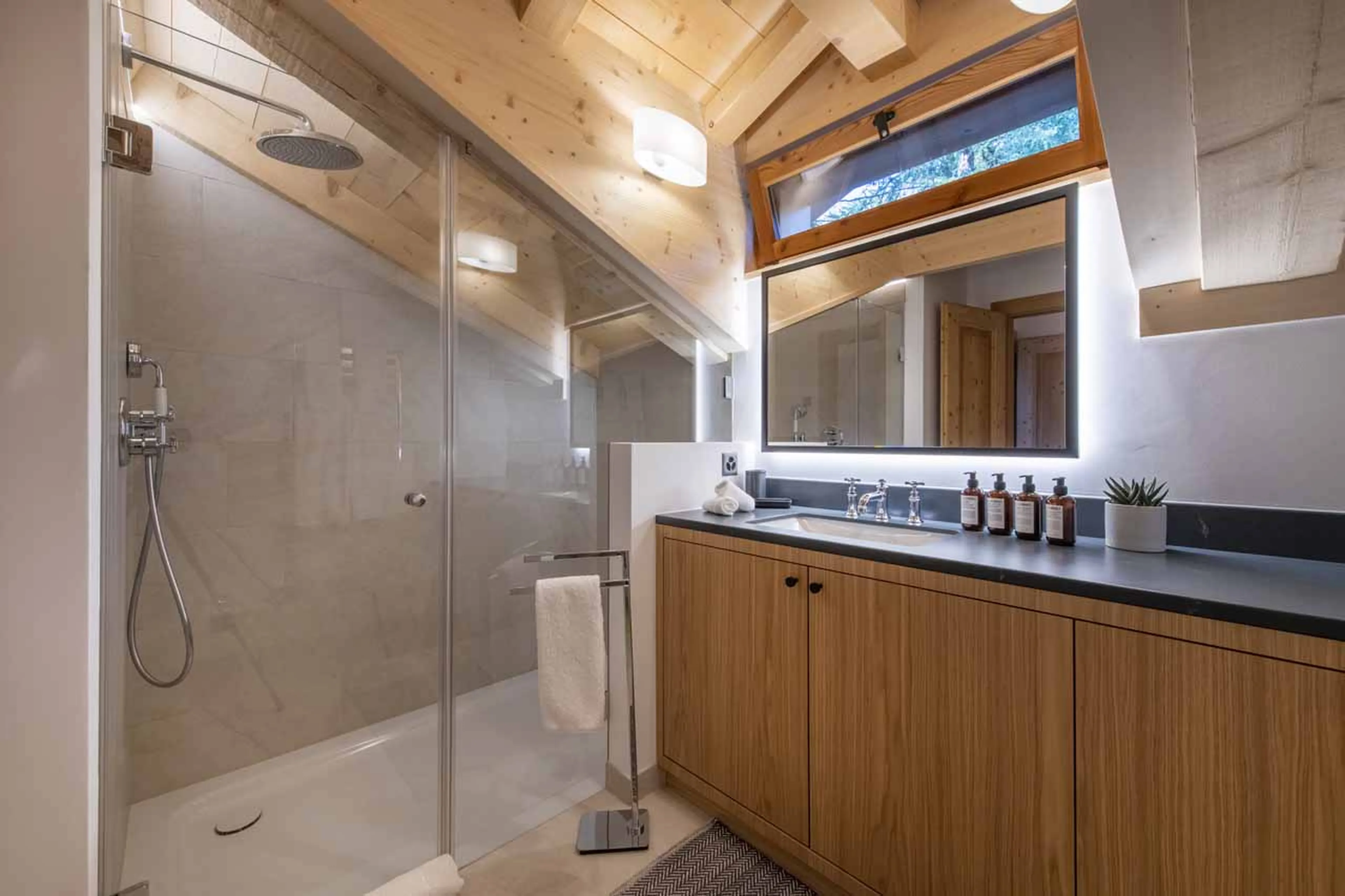 Shower room at Chalet Tire Bouchon in Verbier