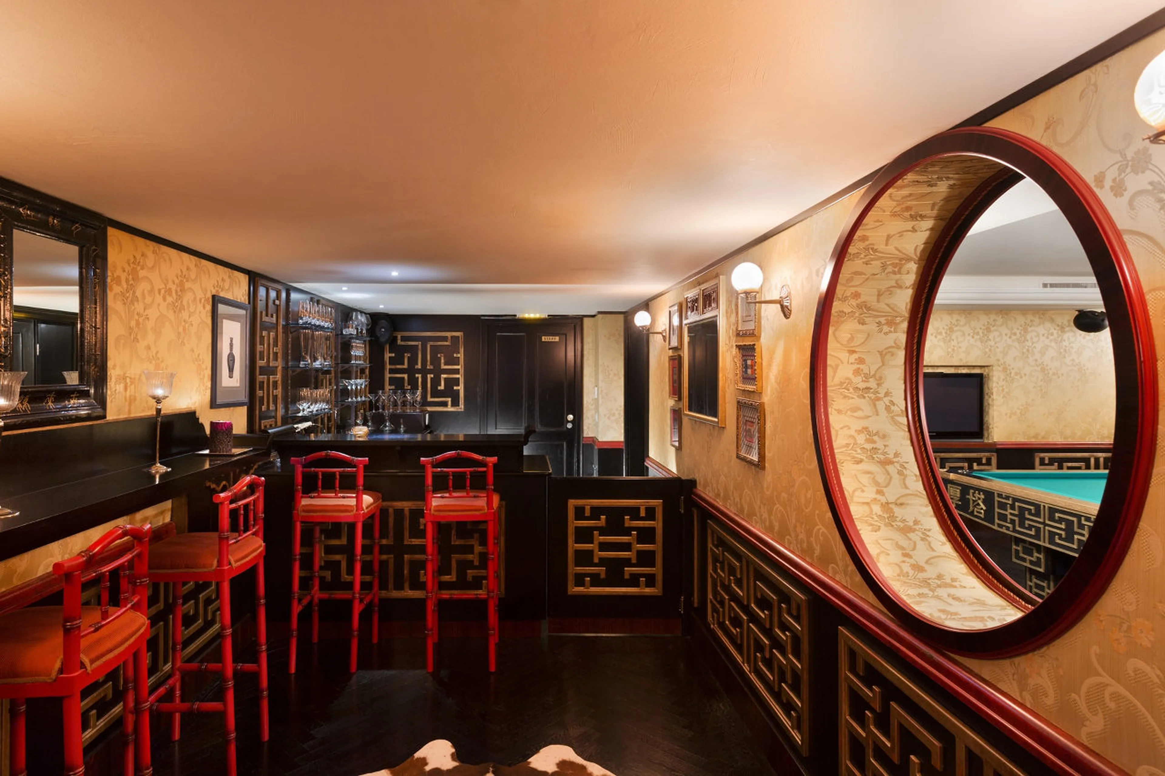 Chalet Truffe Blanche in Verbier sushi and vodka bar in Chalet Truffe Blanche in Verbier