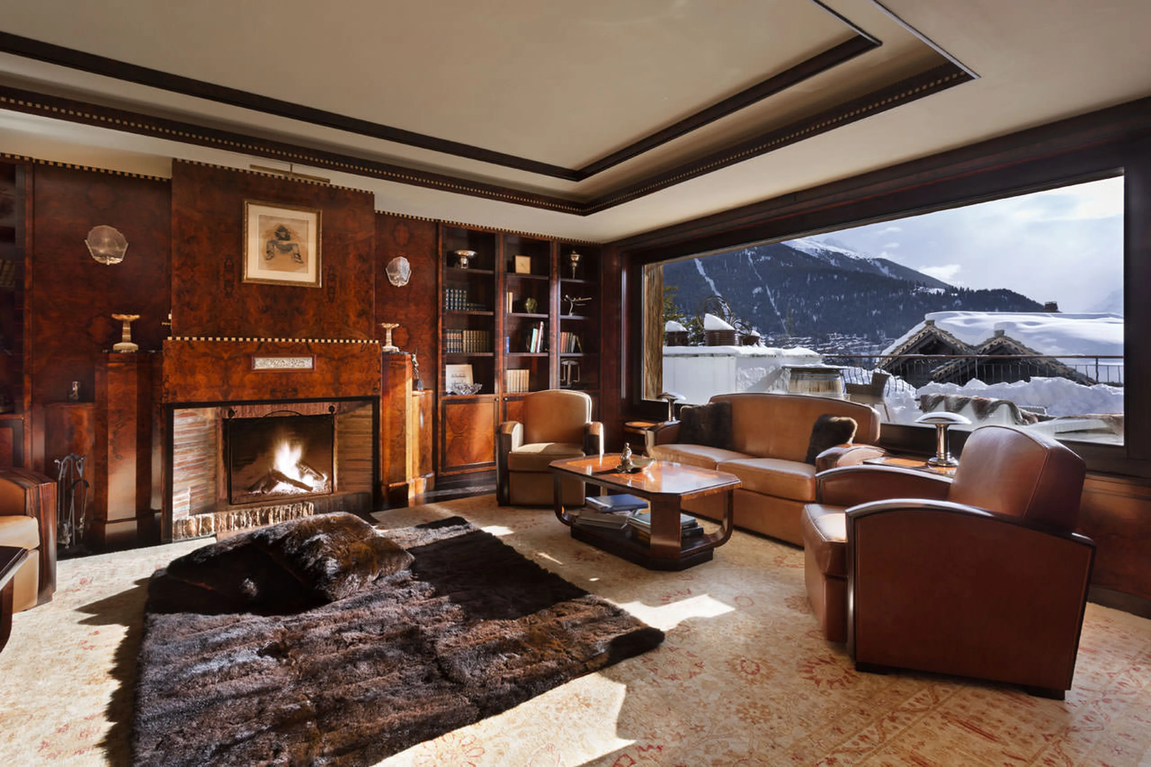 Library/cigar lounge in Chalet Truffe Blanche in Verbier