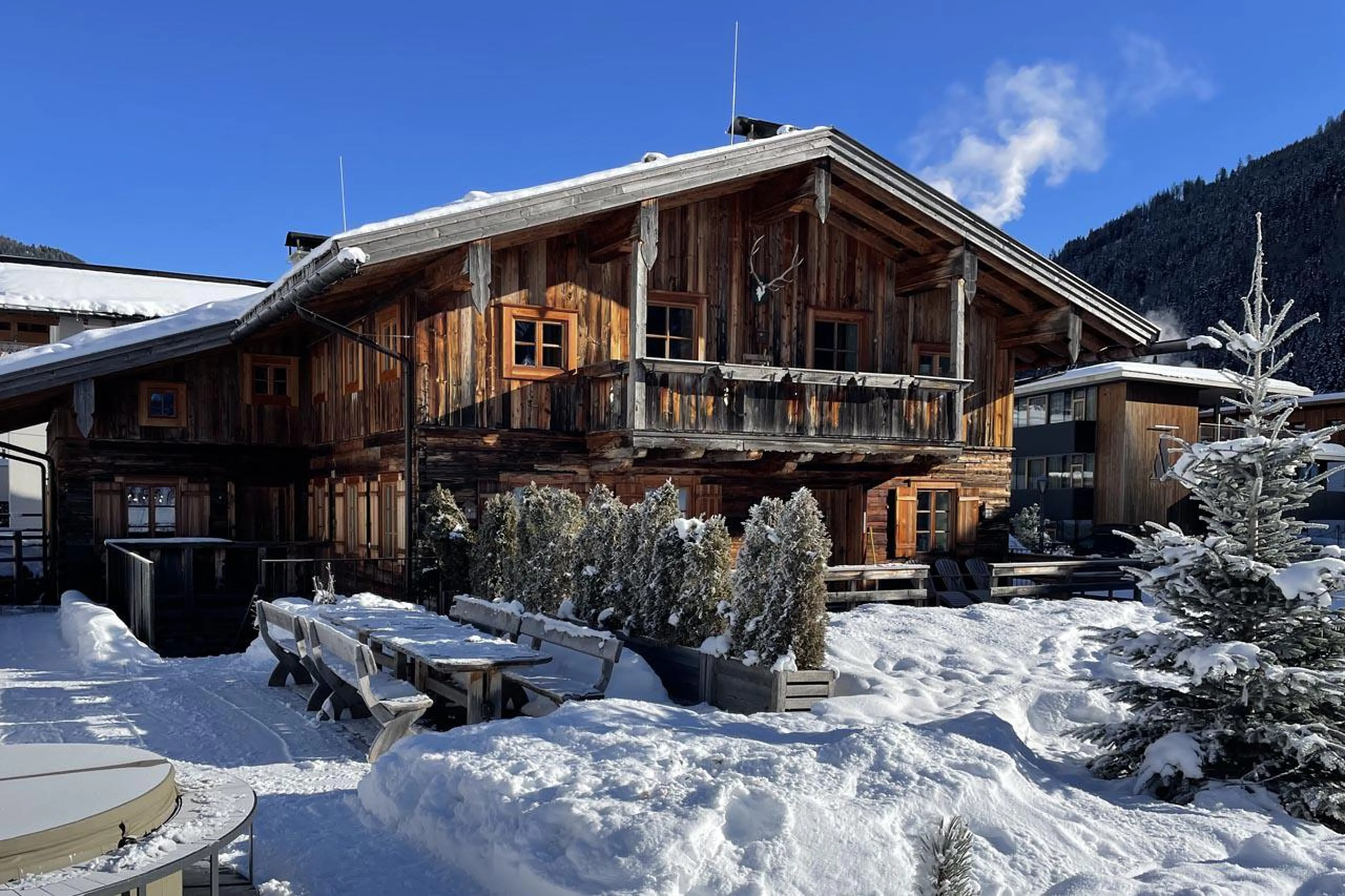 Exterior of Chalet Tschoder in St Anton at night