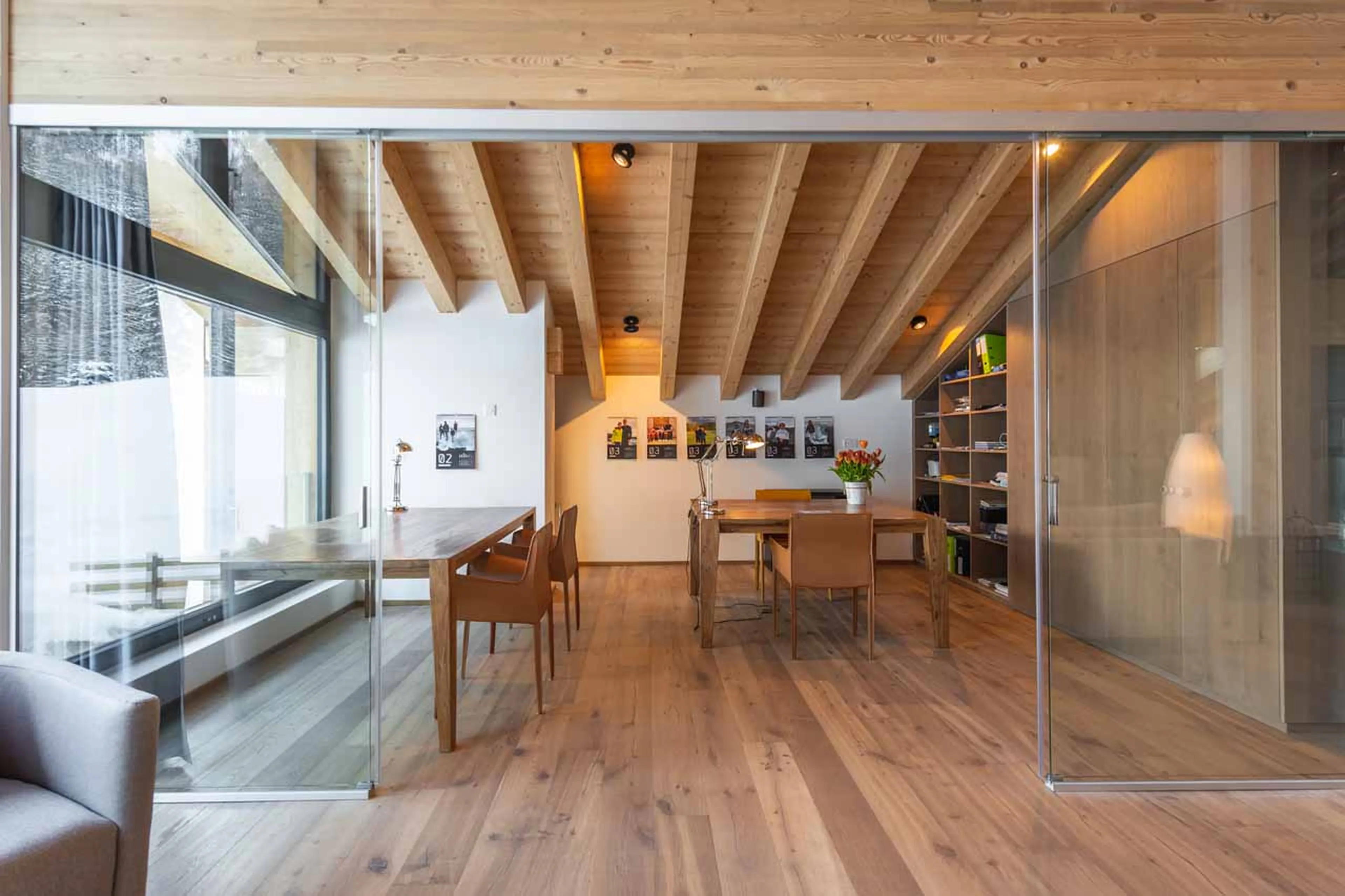 Office area at Chalet Tuftra in Findelbach