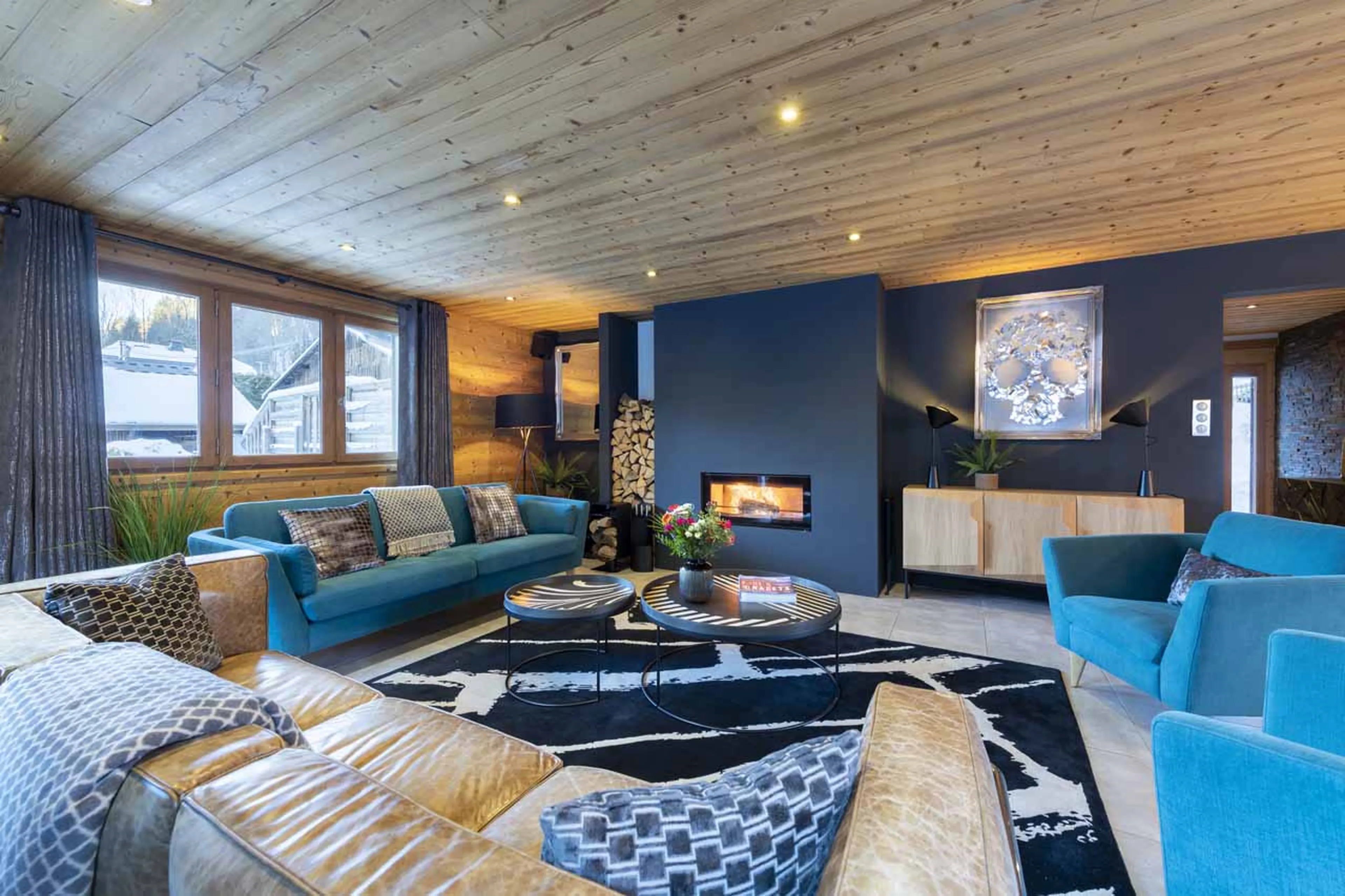 Open plan living room at Chalet Twenty26 in Morzine