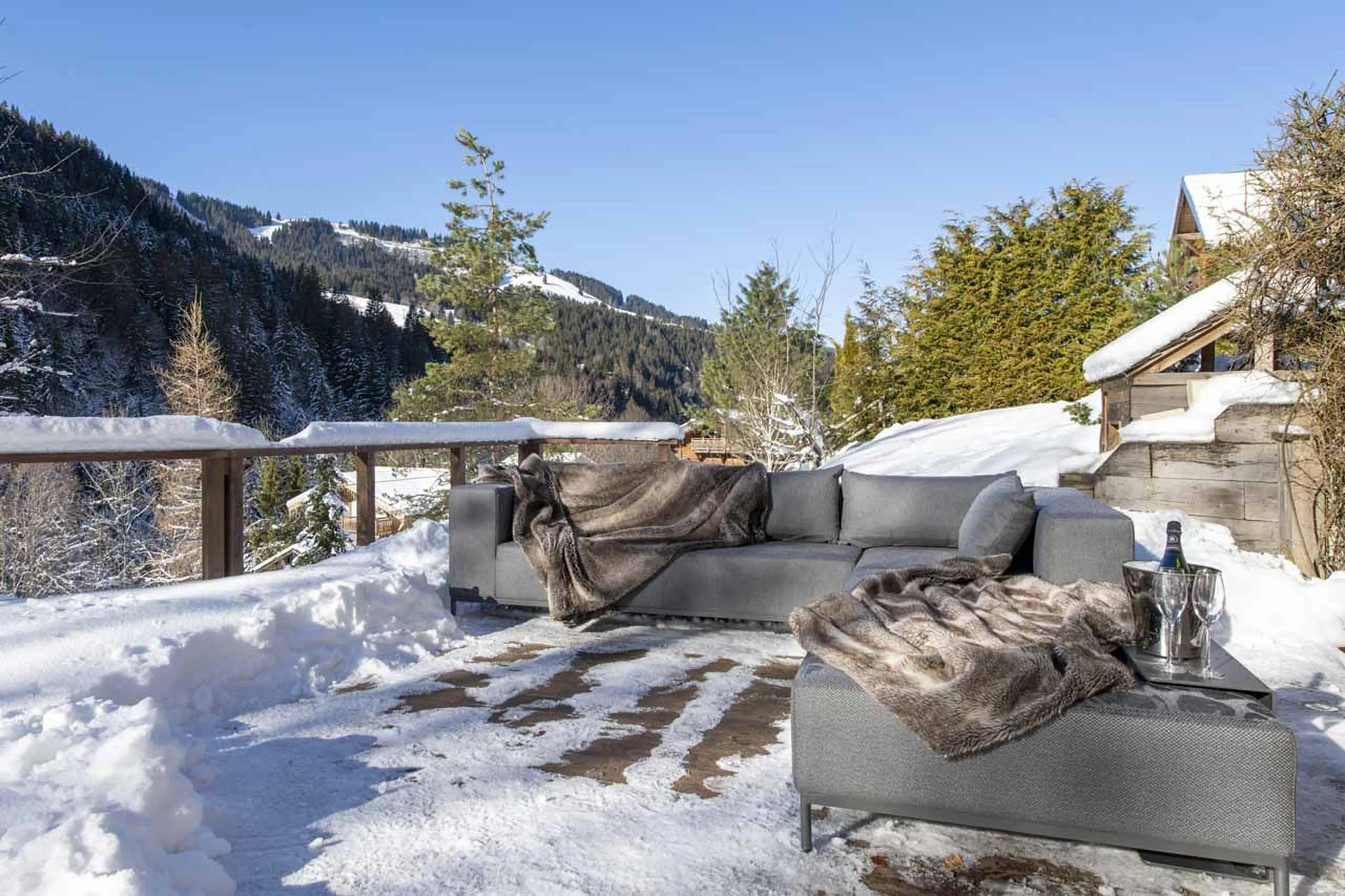 Furnished terrace at Chalet Twenty26 in Morzine