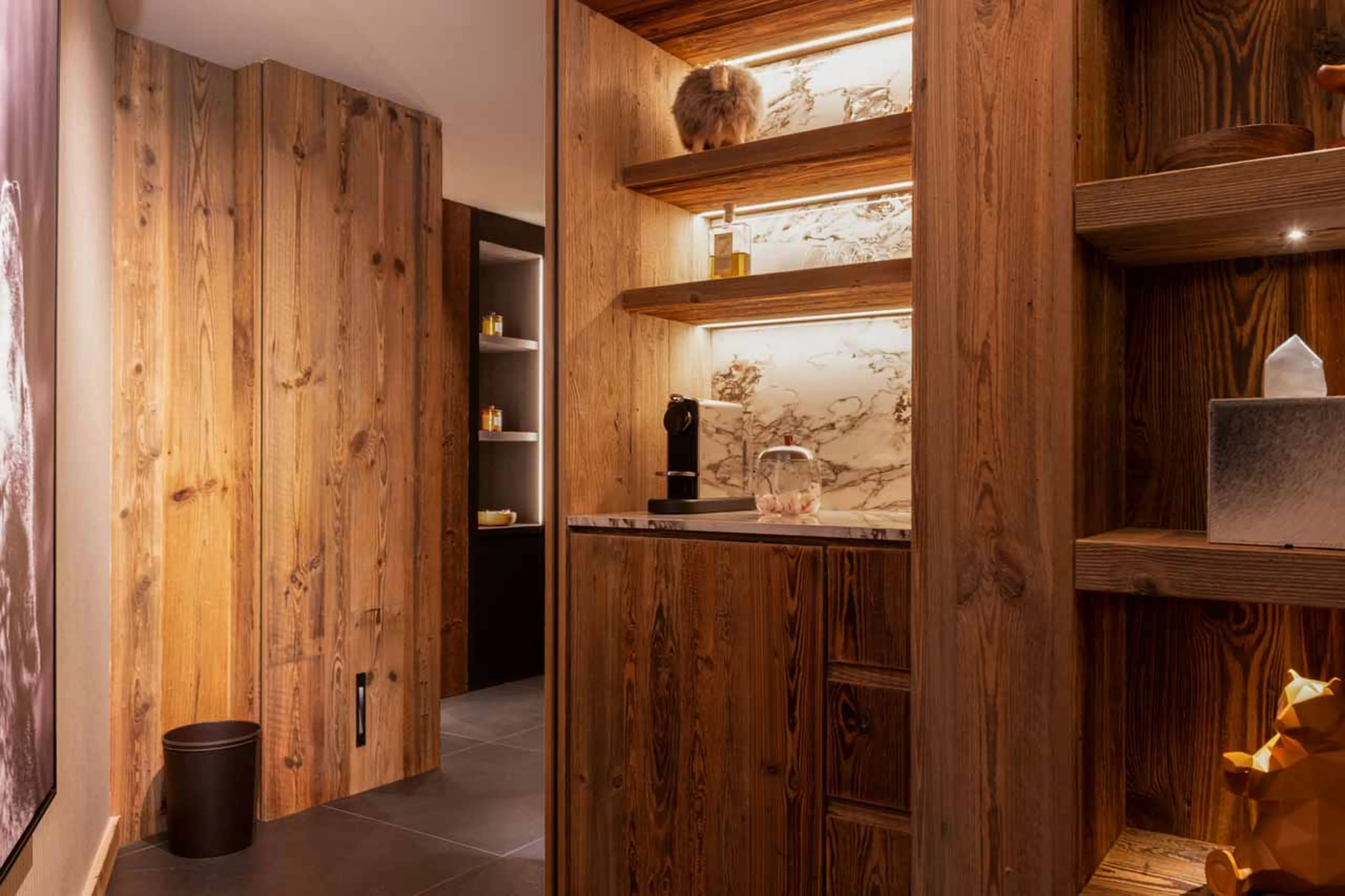 Entrance hall at Chalet Ursus in Courchevel 1650