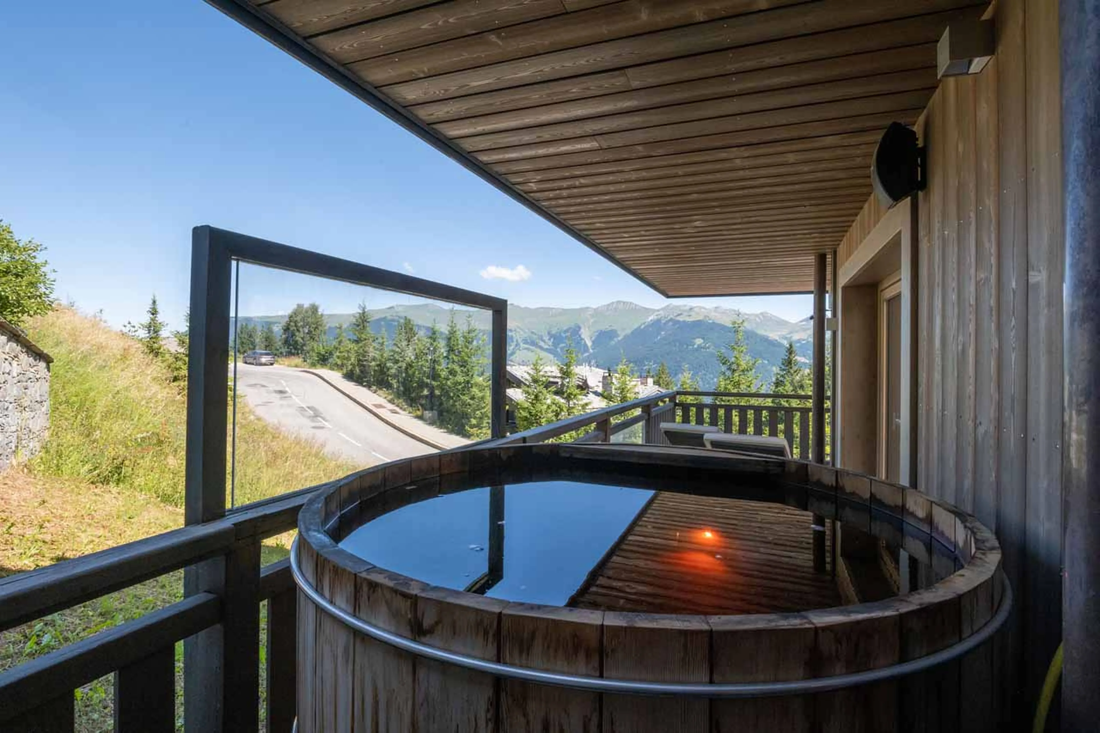 Nordic bath at Chalet Ursus in Courchevel 1650
